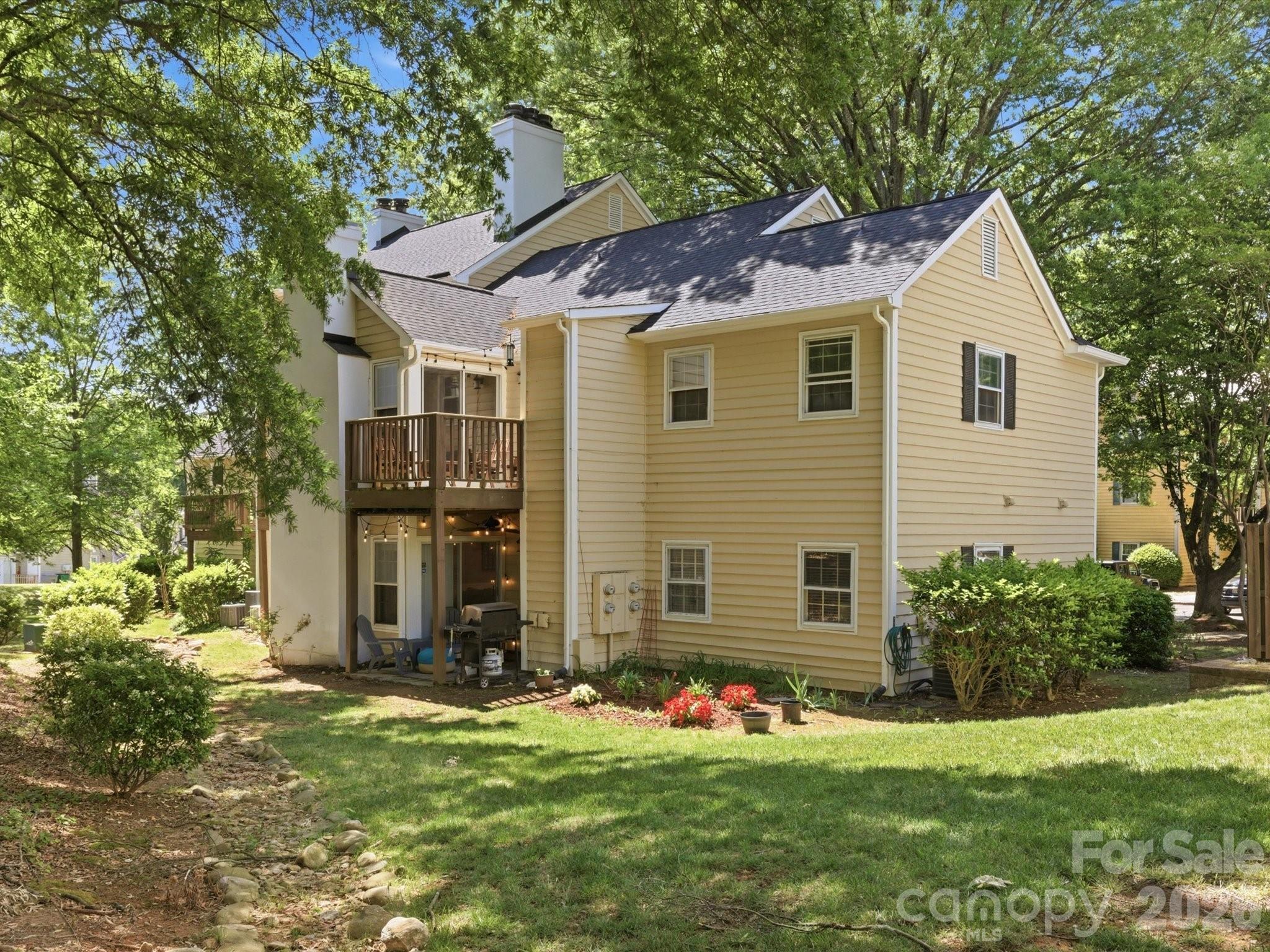 3304 Selwyn Farms Lane #3 — Charlotte