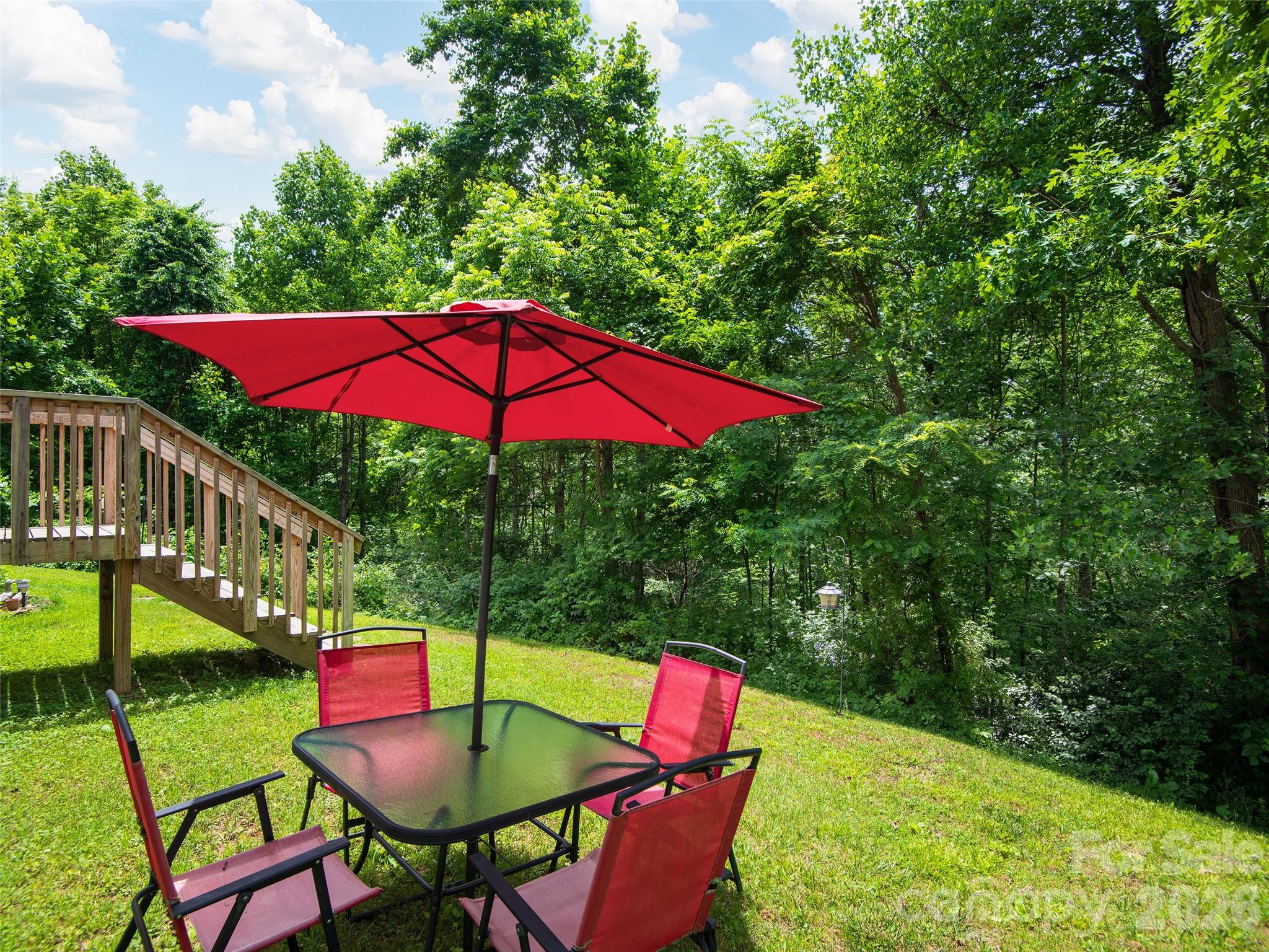 166 Indian Springs Road — Clyde