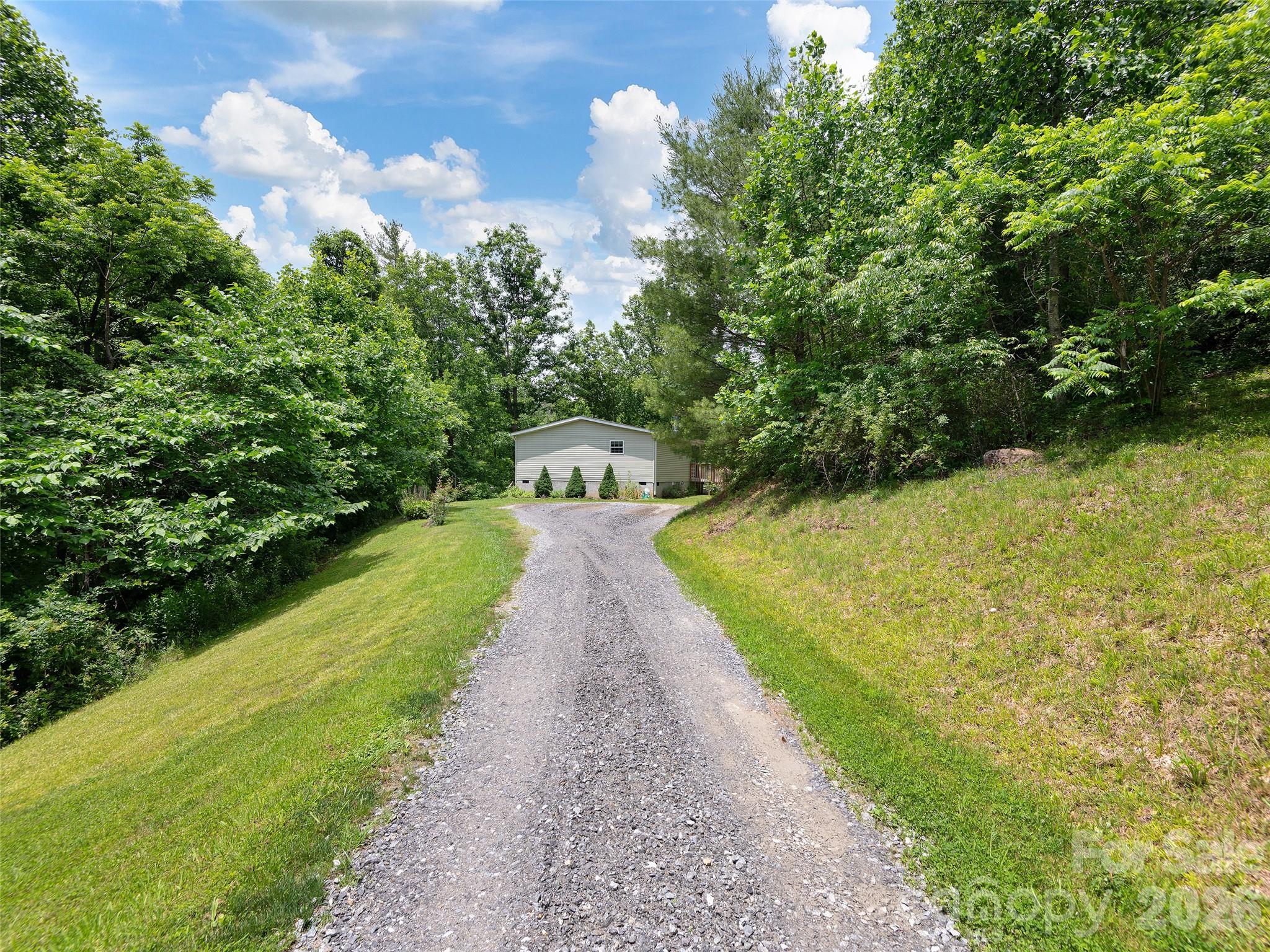 166 Indian Springs Road — Clyde