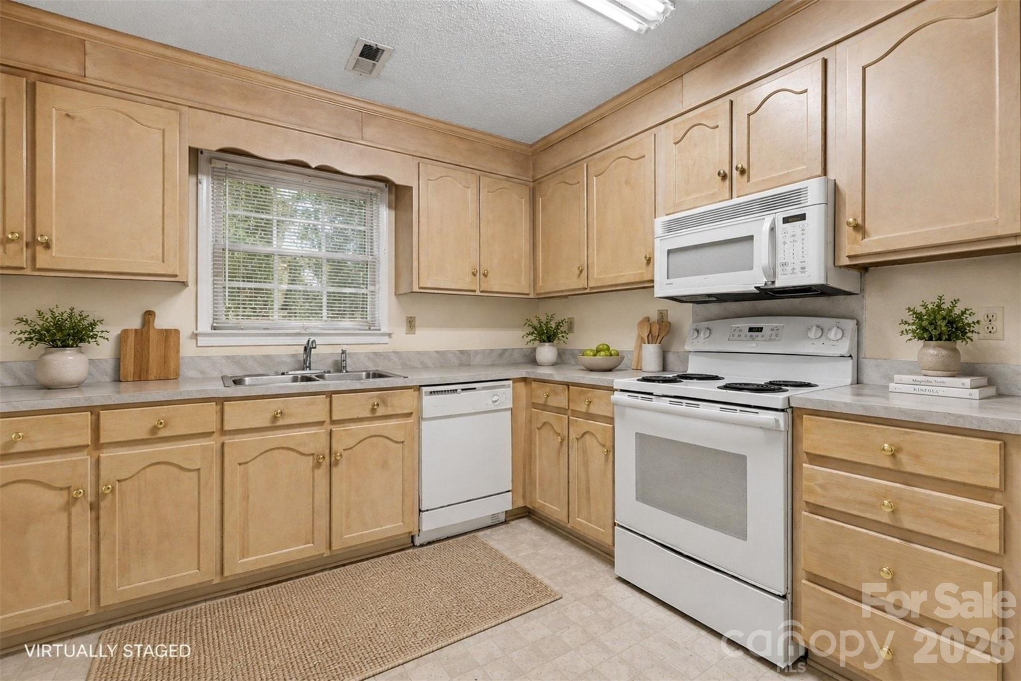 808 Floyd Lane — Gastonia