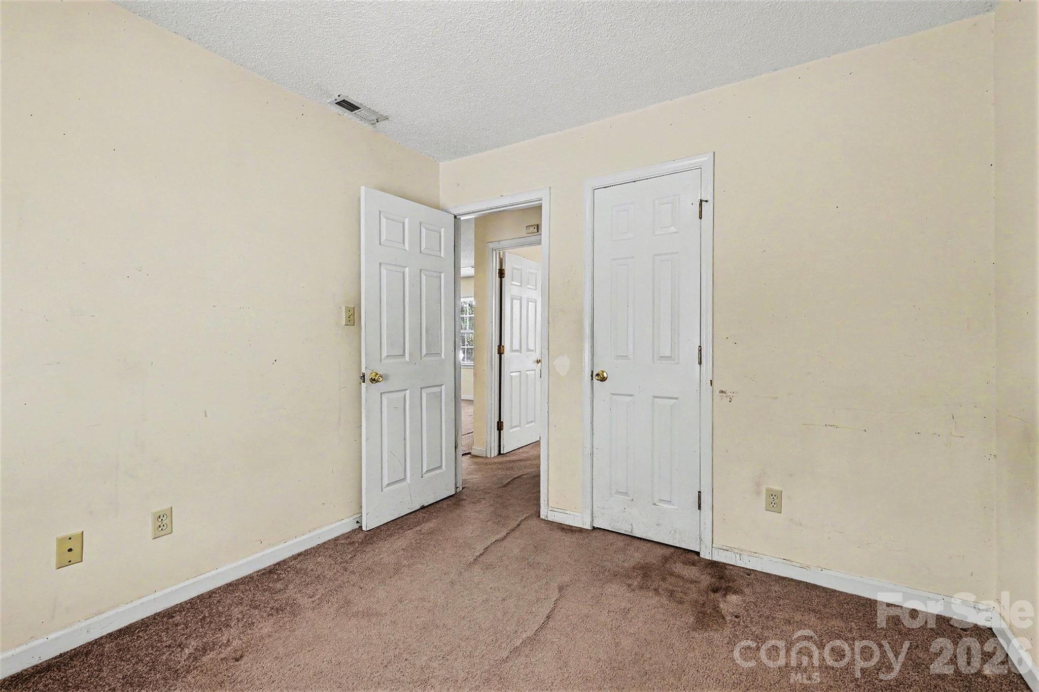 808 Floyd Lane — Gastonia