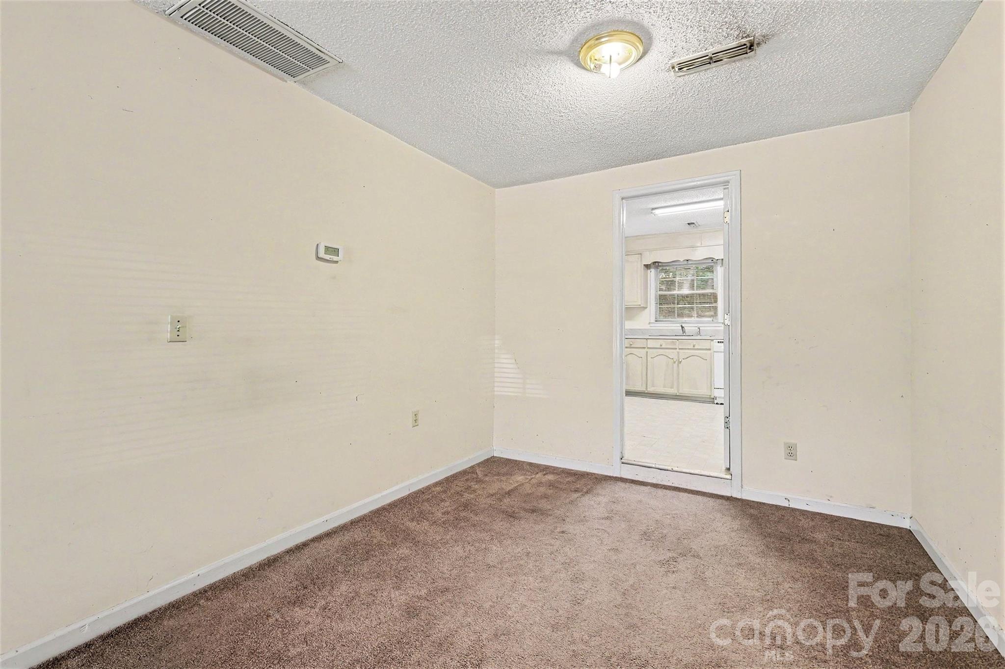 808 Floyd Lane — Gastonia
