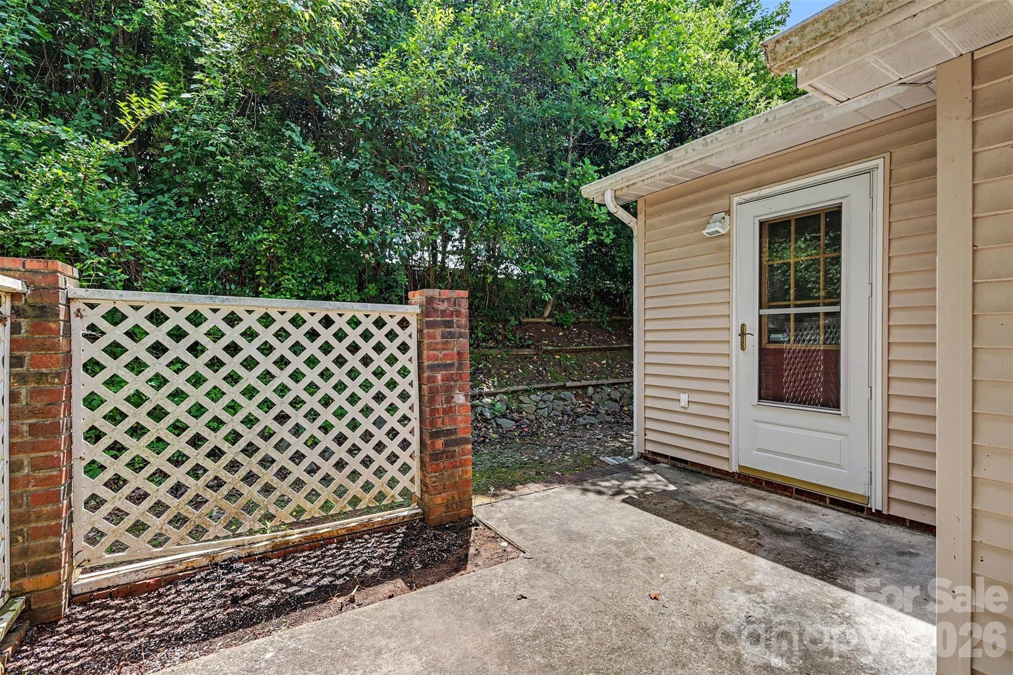 808 Floyd Lane — Gastonia