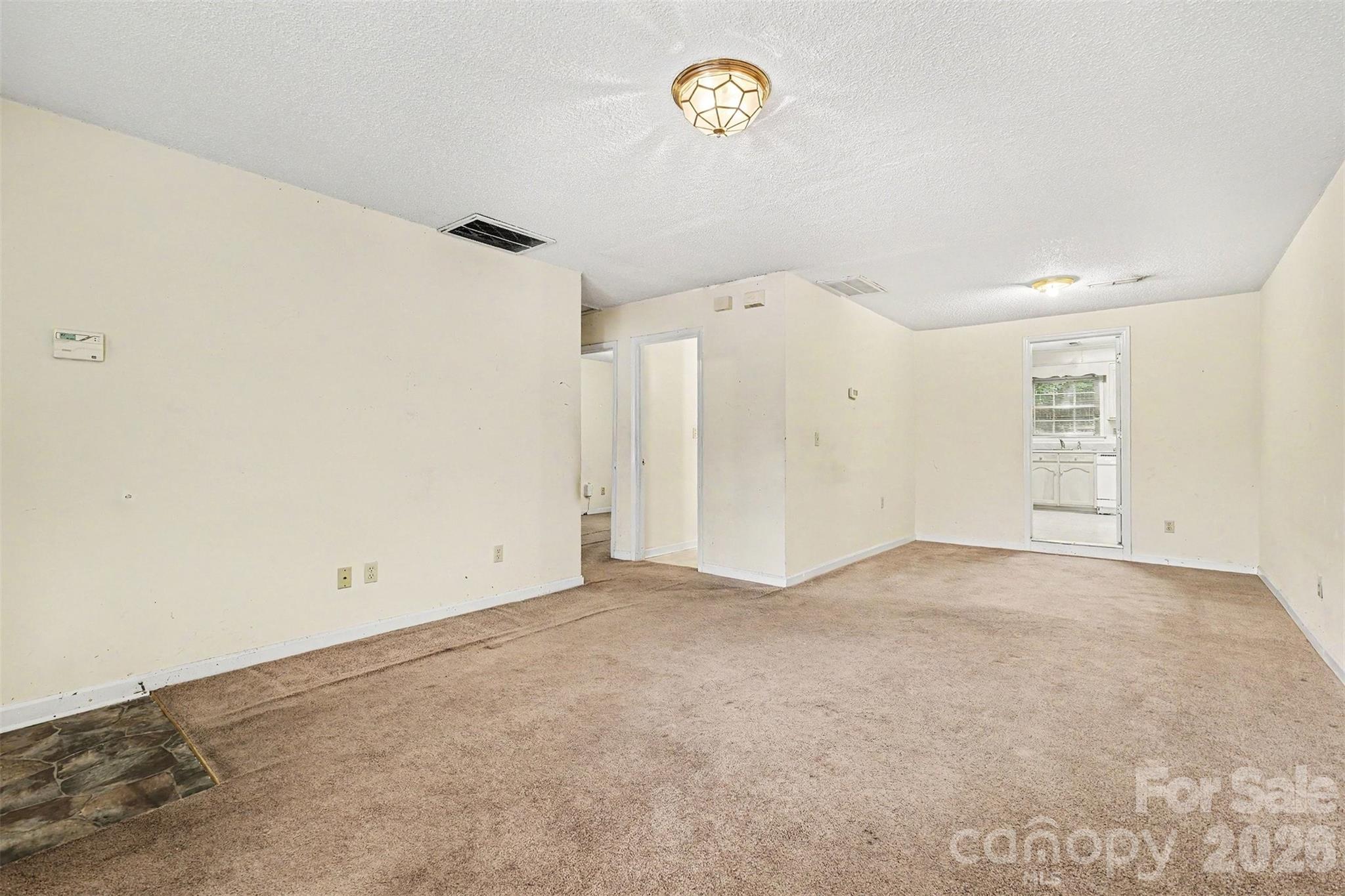 808 Floyd Lane — Gastonia