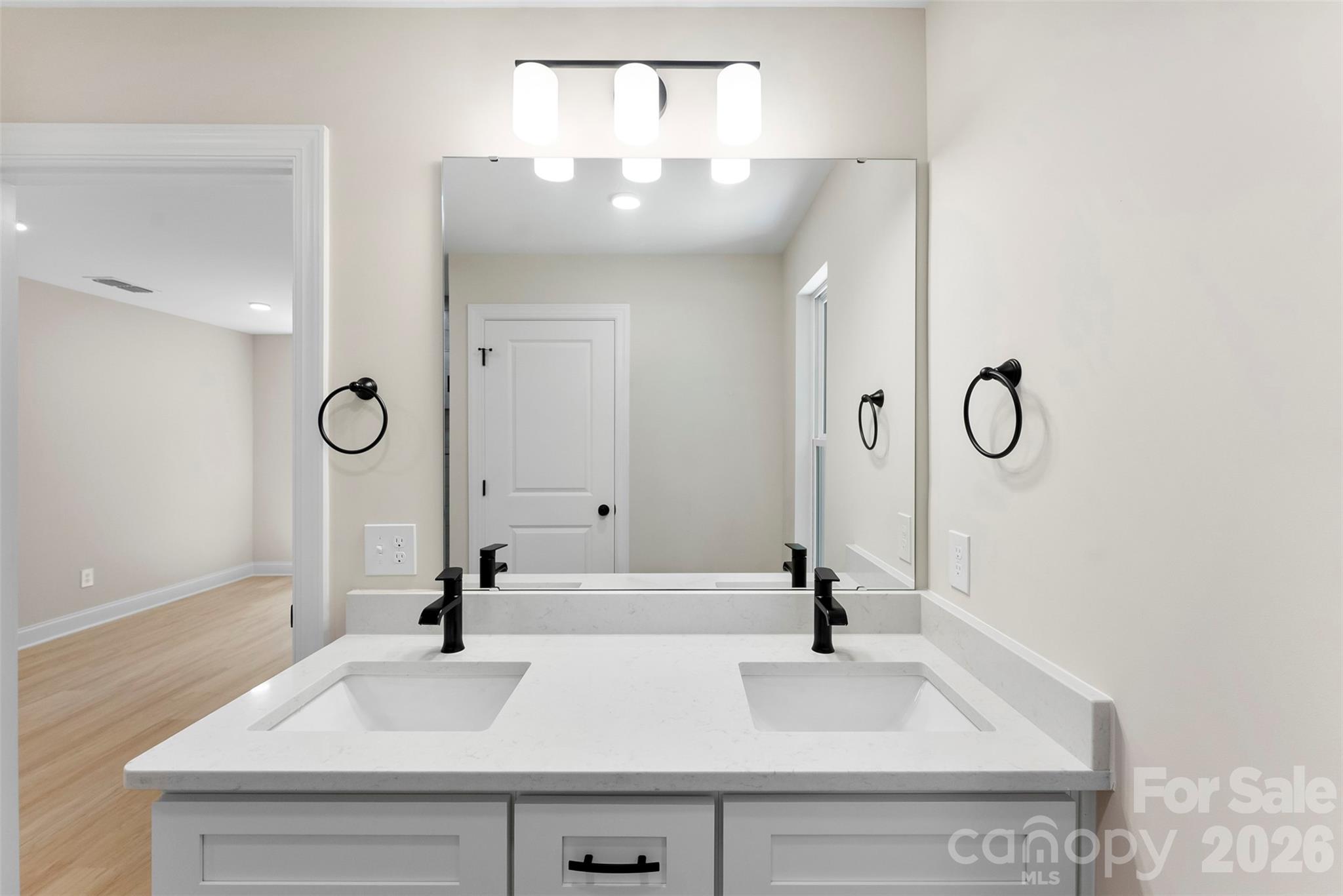 2100 Congress Court — Kannapolis