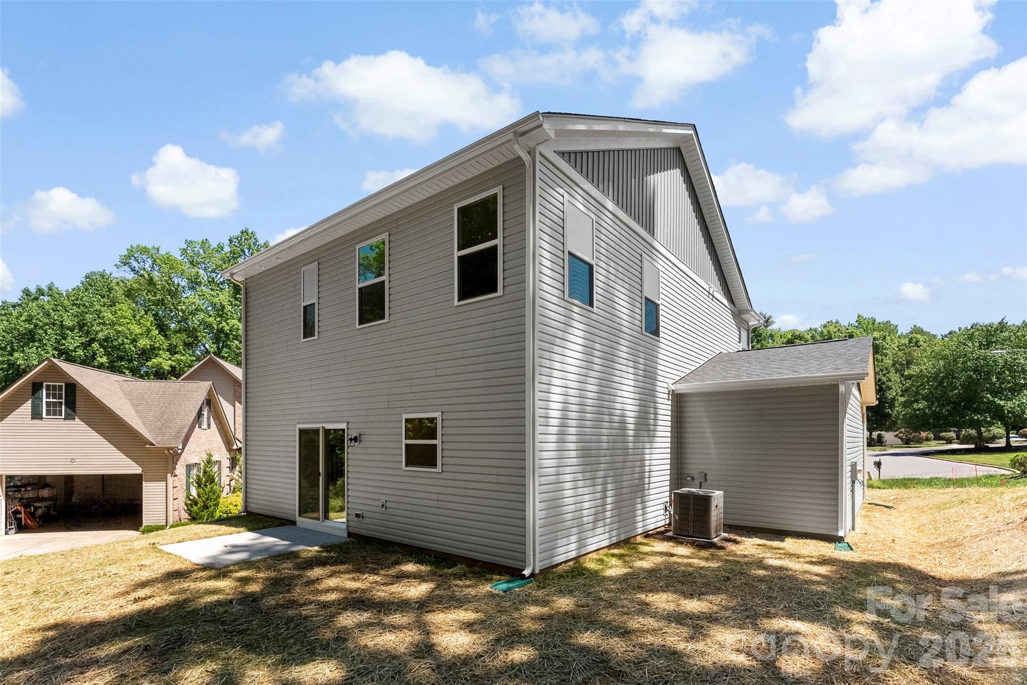 2100 Congress Court — Kannapolis