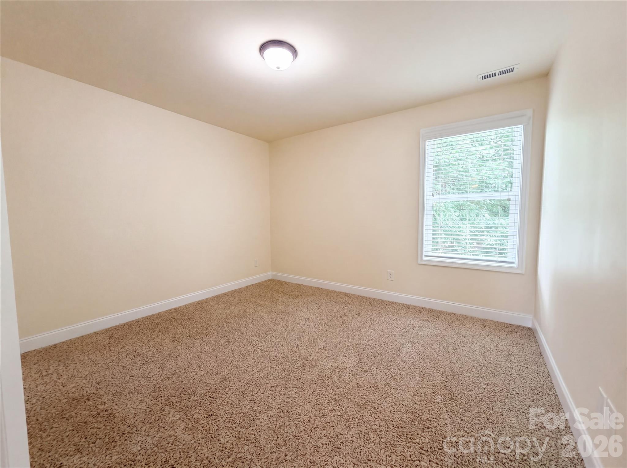 2115 Eskridge Terrace — Clover