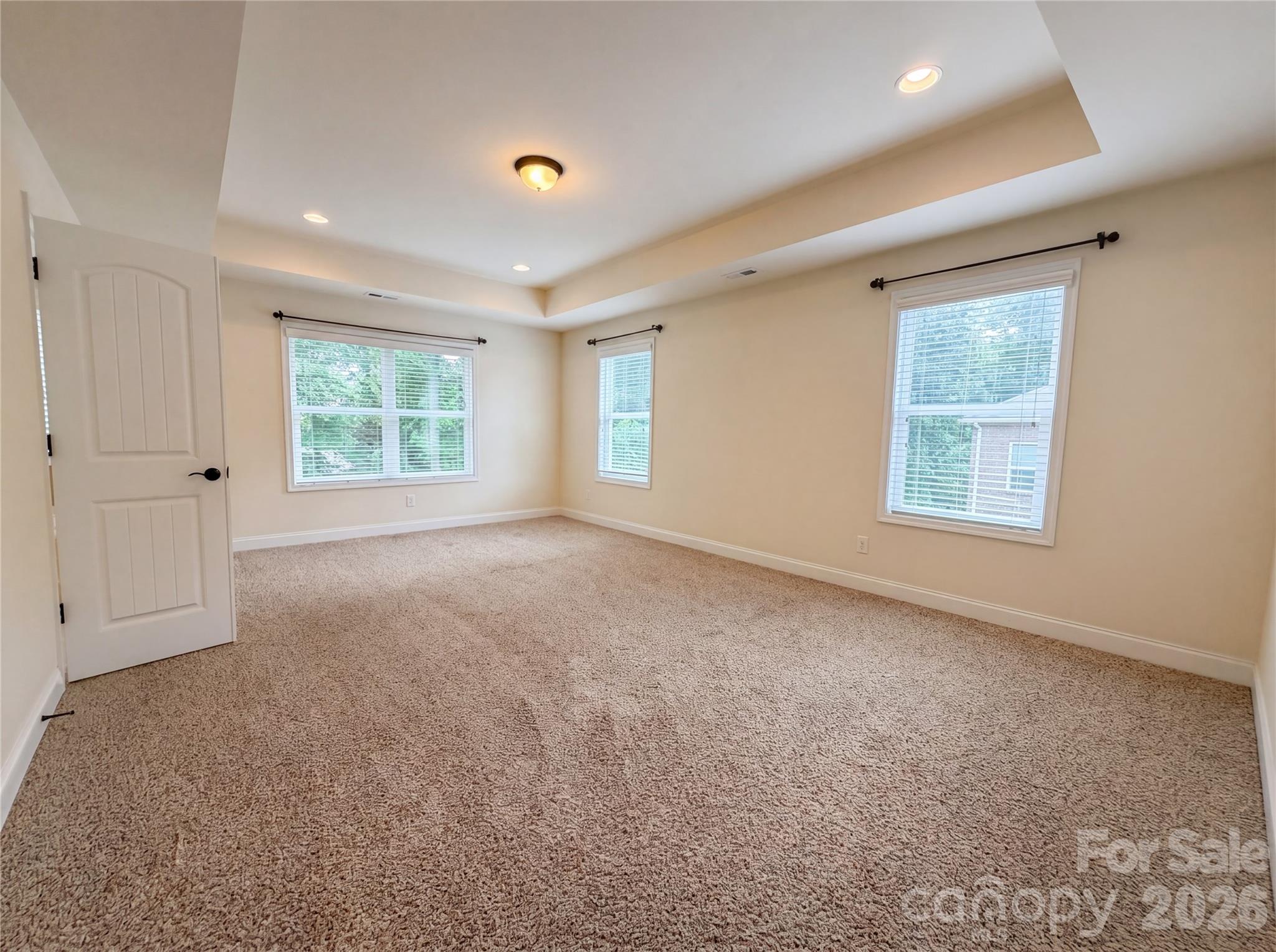 2115 Eskridge Terrace — Clover