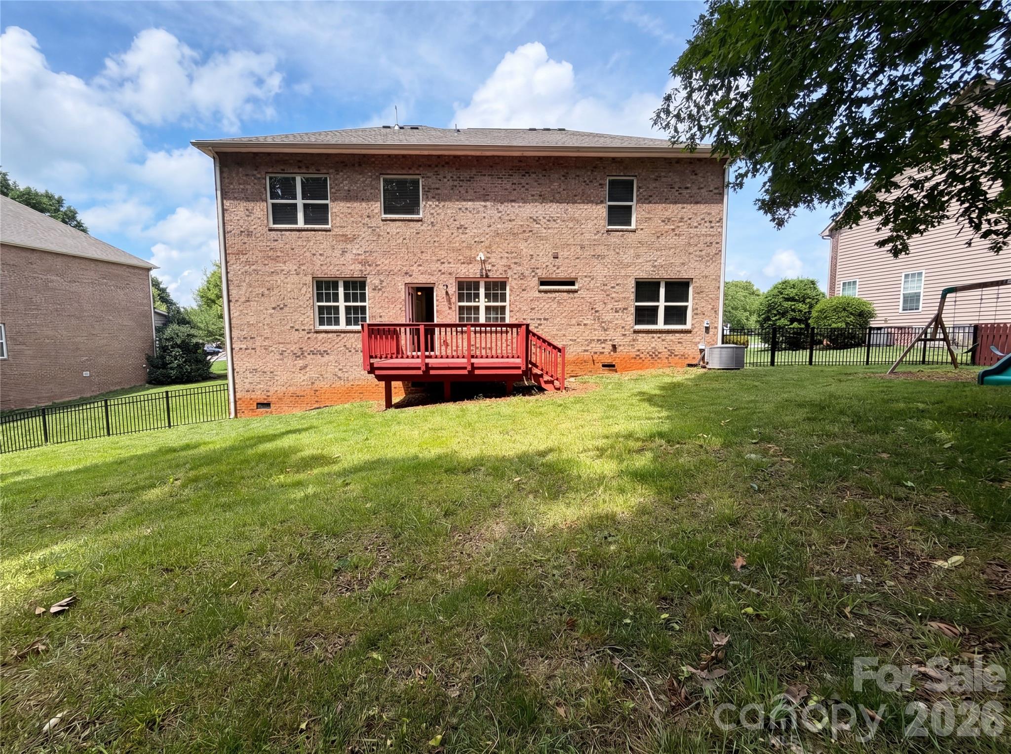 2115 Eskridge Terrace — Clover