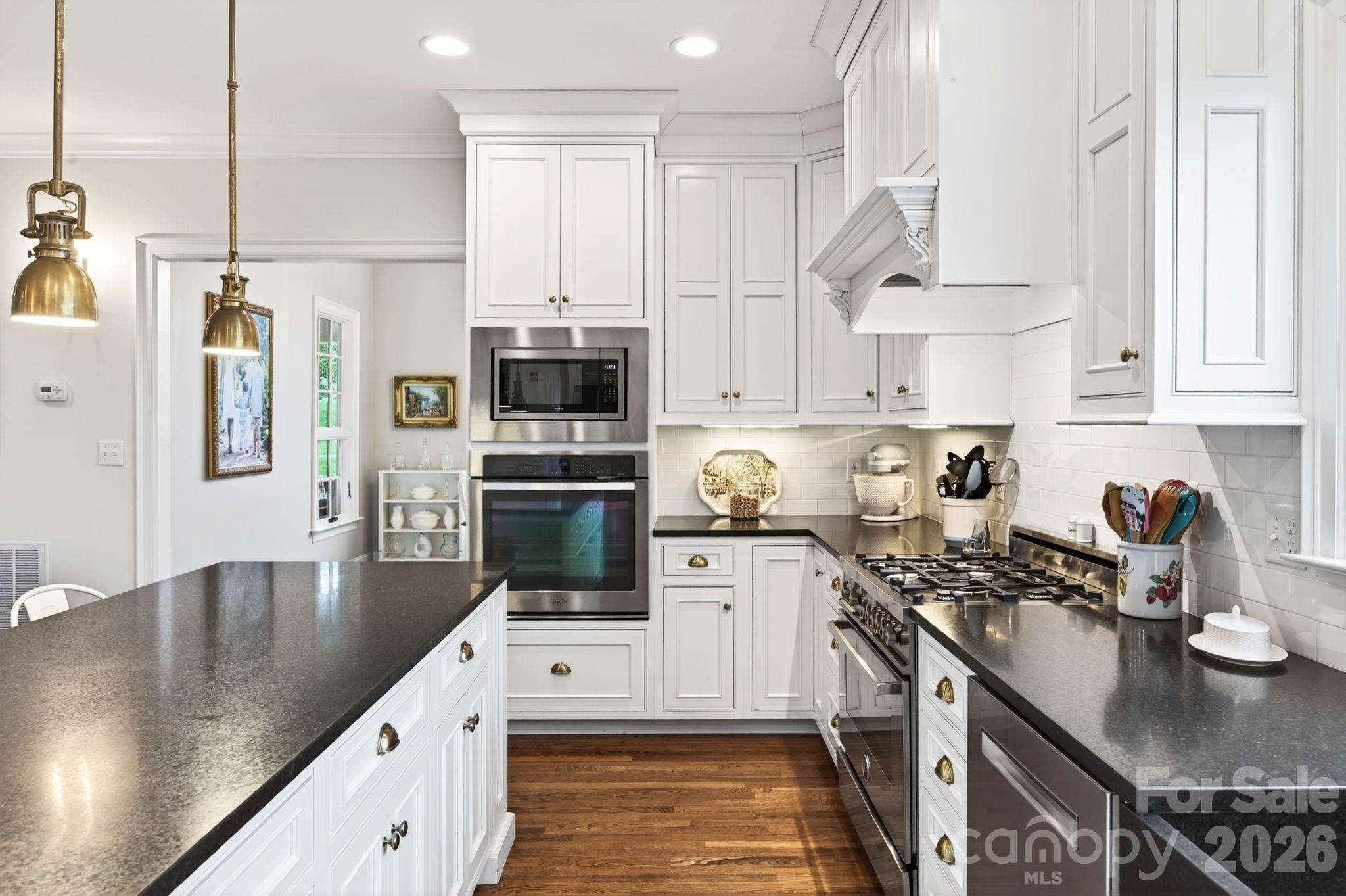 30 Water Hill Way — Fletcher
