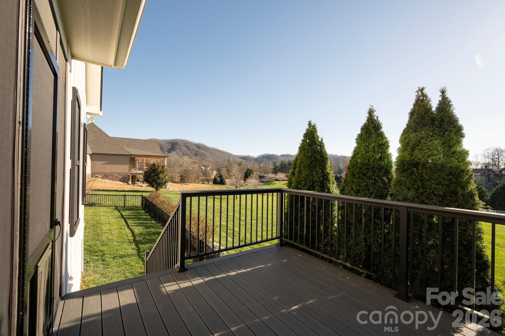30 Water Hill Way — Fletcher