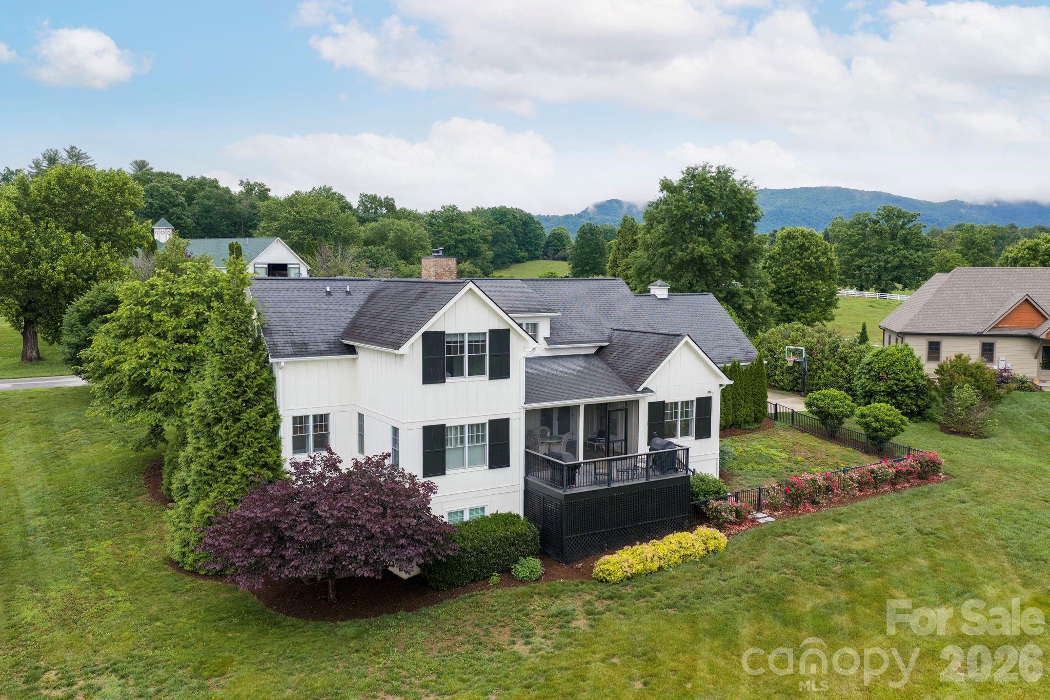 30 Water Hill Way — Fletcher