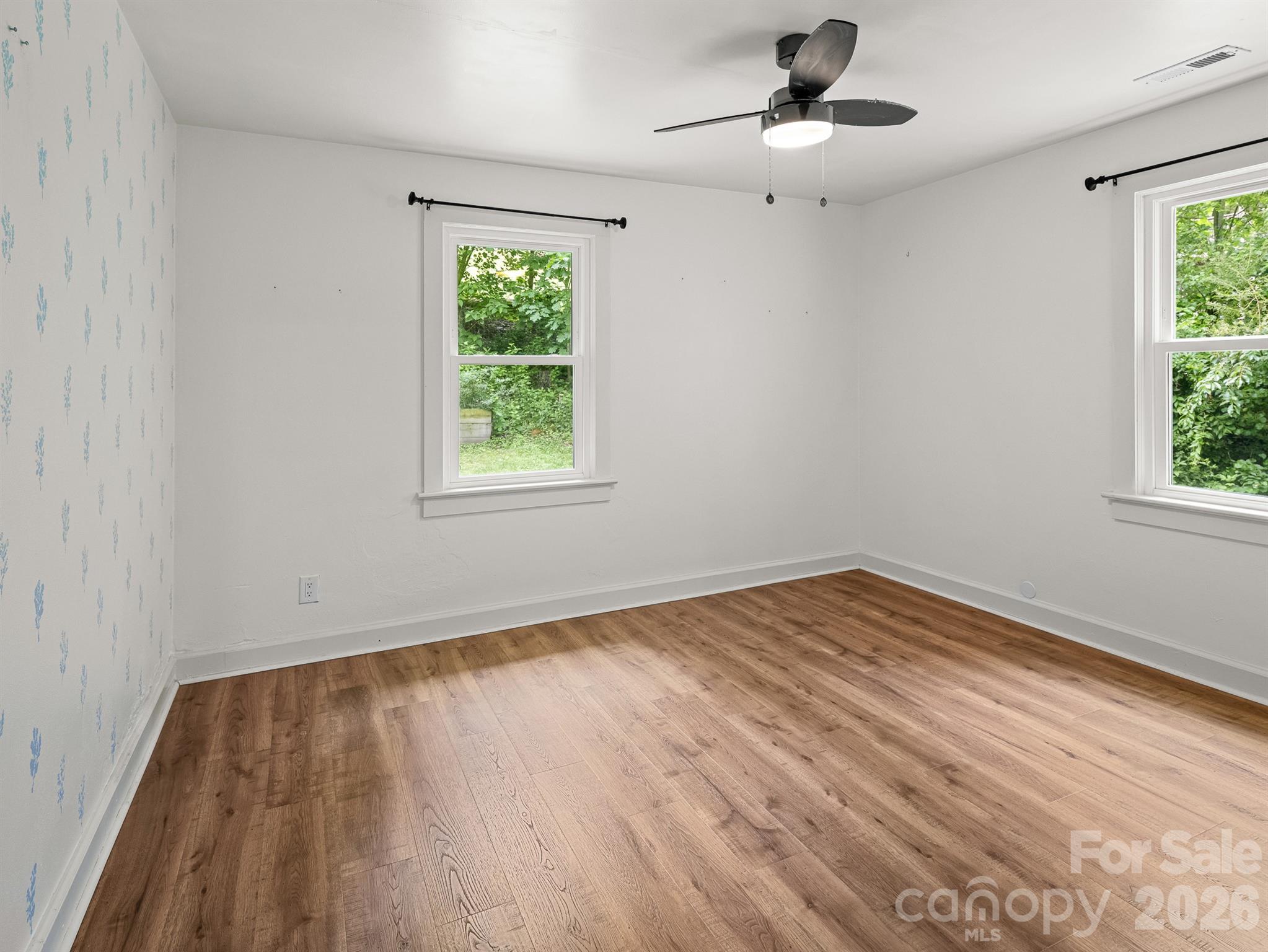205 Old Fort Road — Fairview