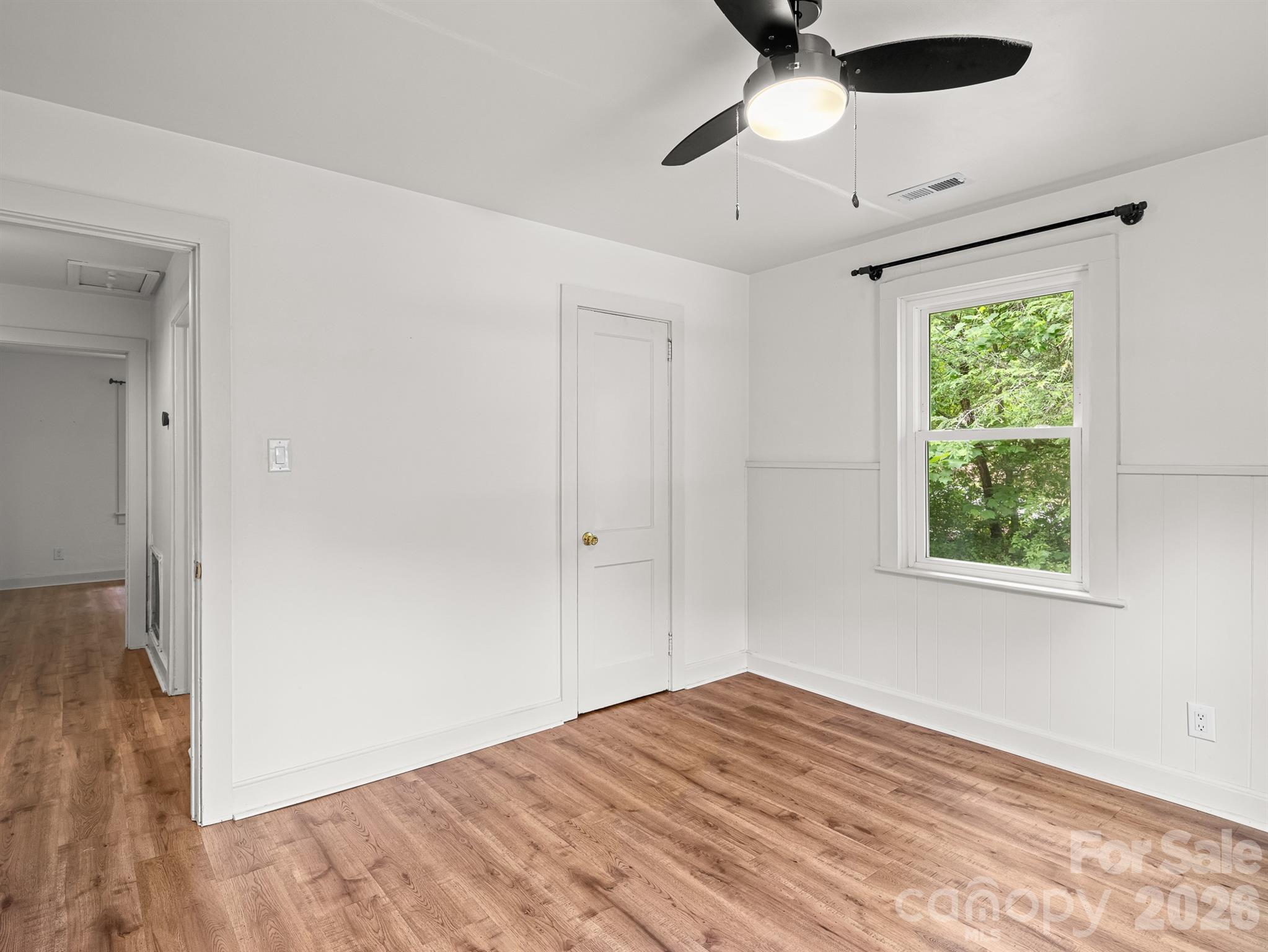 205 Old Fort Road — Fairview
