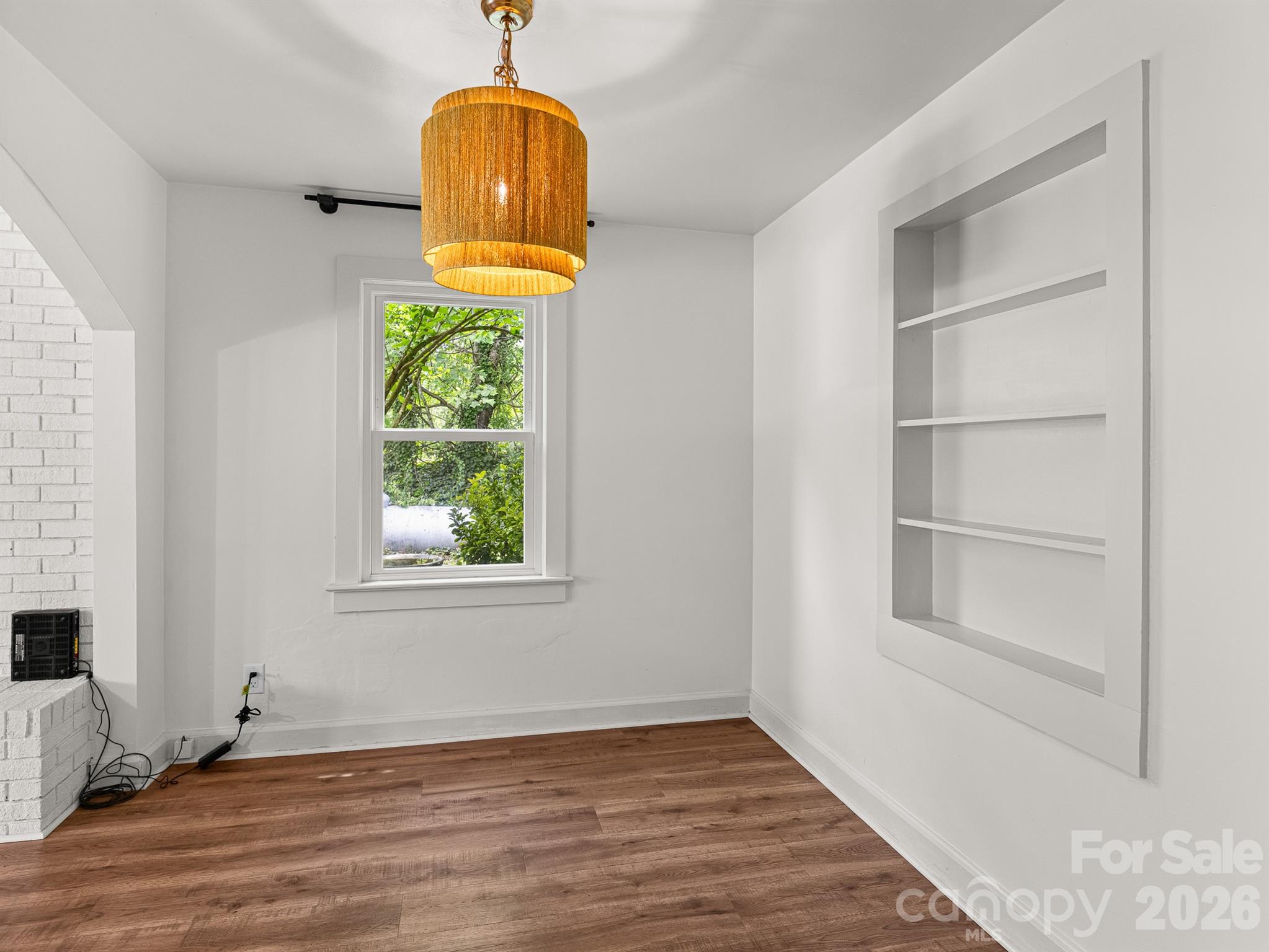 205 Old Fort Road — Fairview