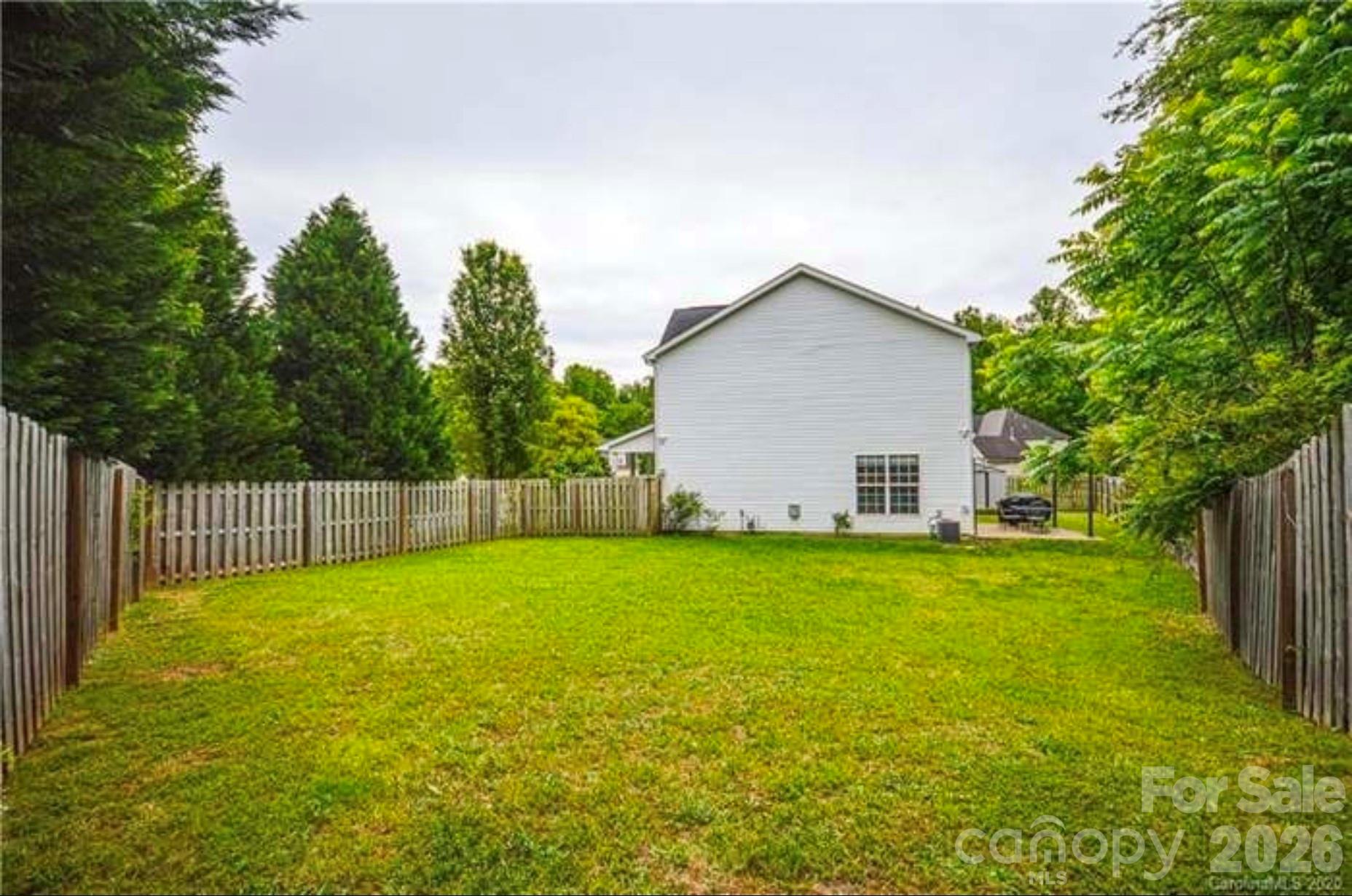 9025 Davis Crossing Court — Charlotte
