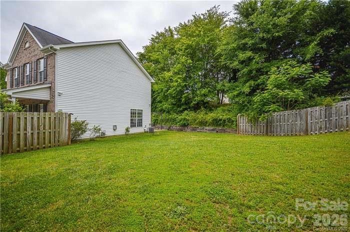 9025 Davis Crossing Court — Charlotte