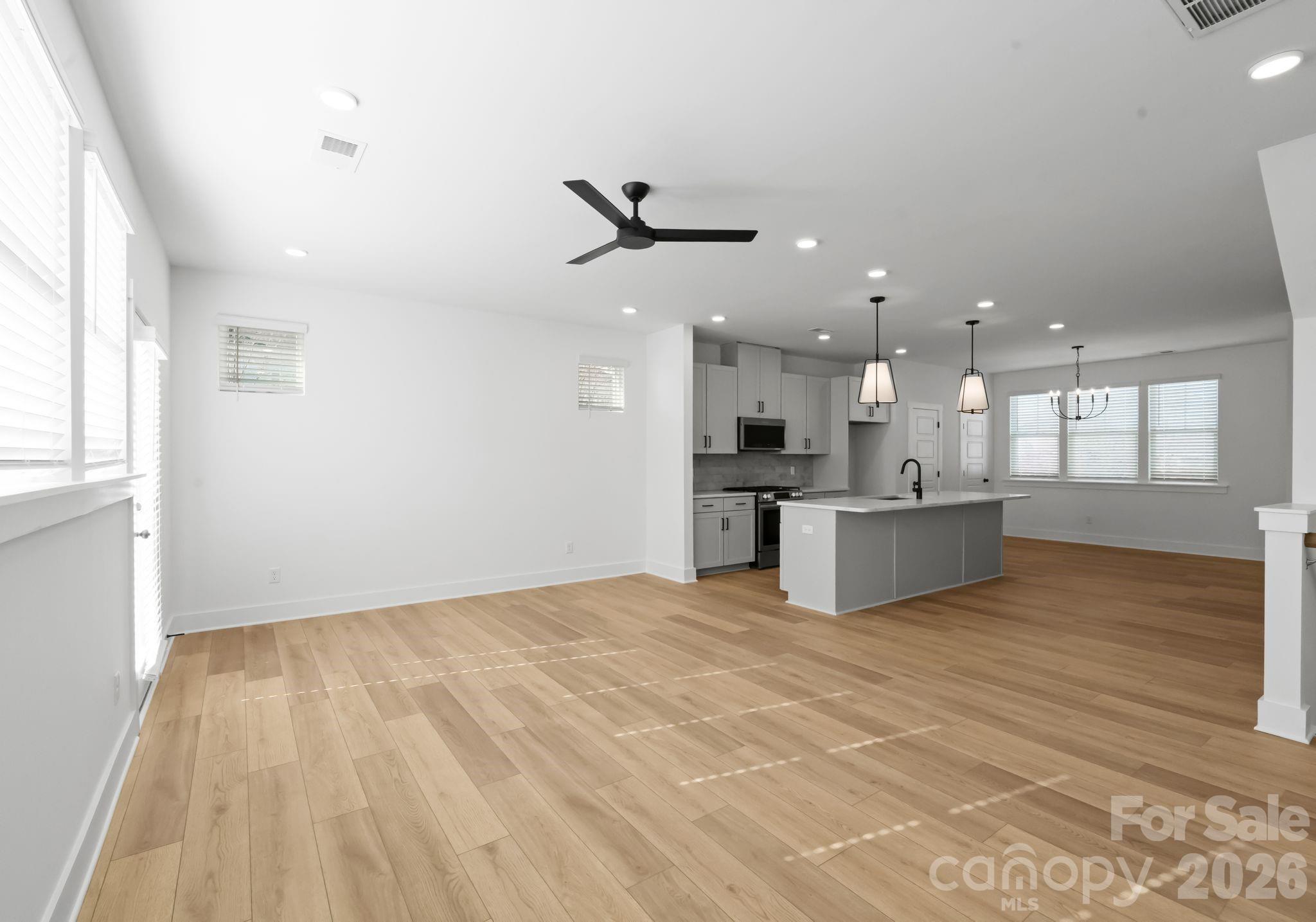 4027 Bass River Parkway — Charlotte