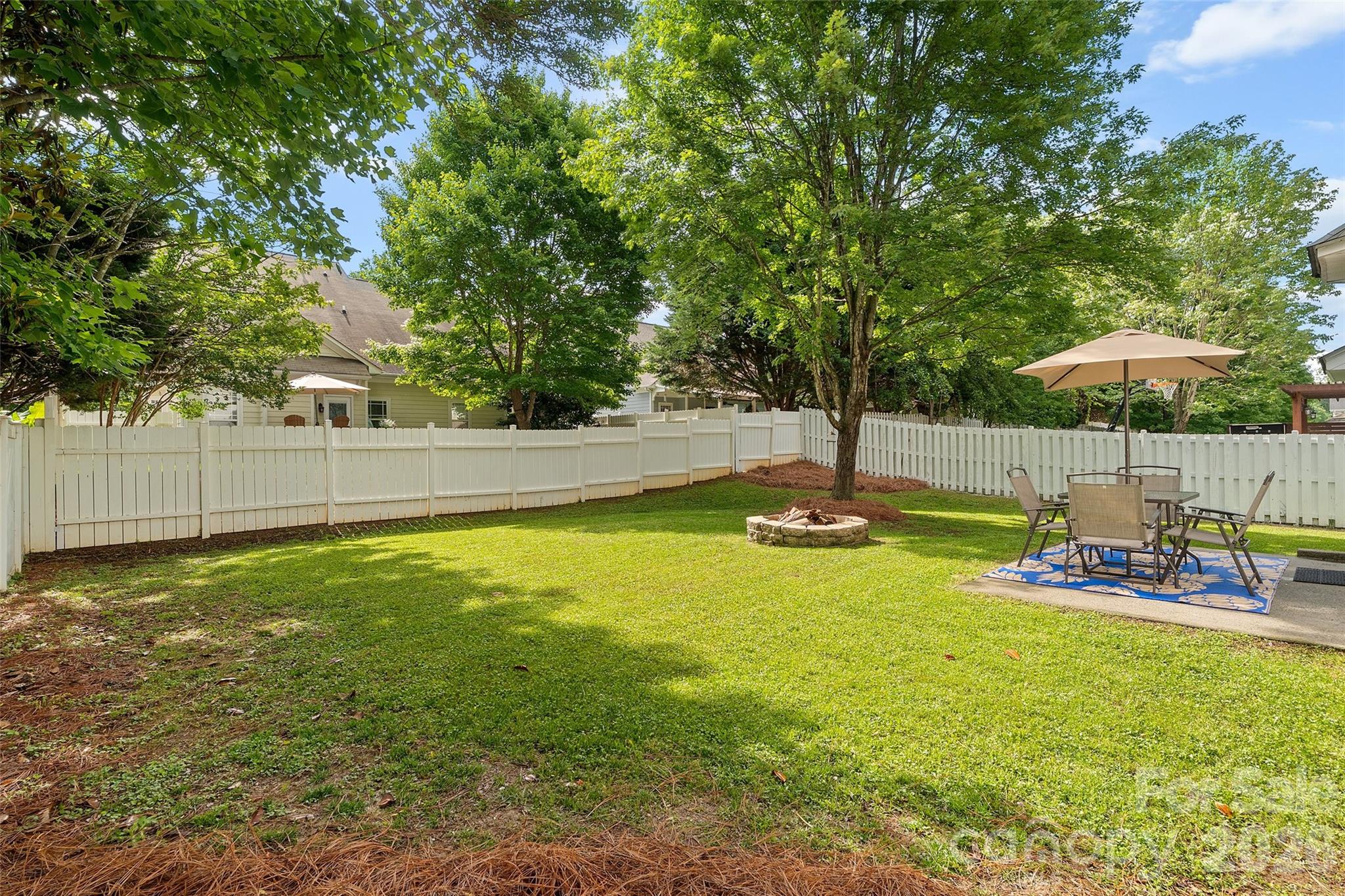 19300 Kanawha Drive — Cornelius