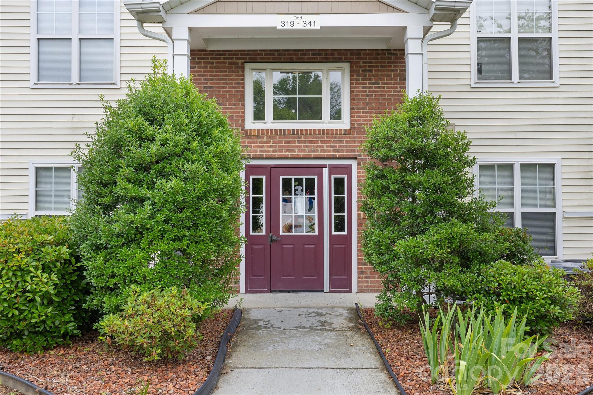 333 Westbend Drive — Charlotte