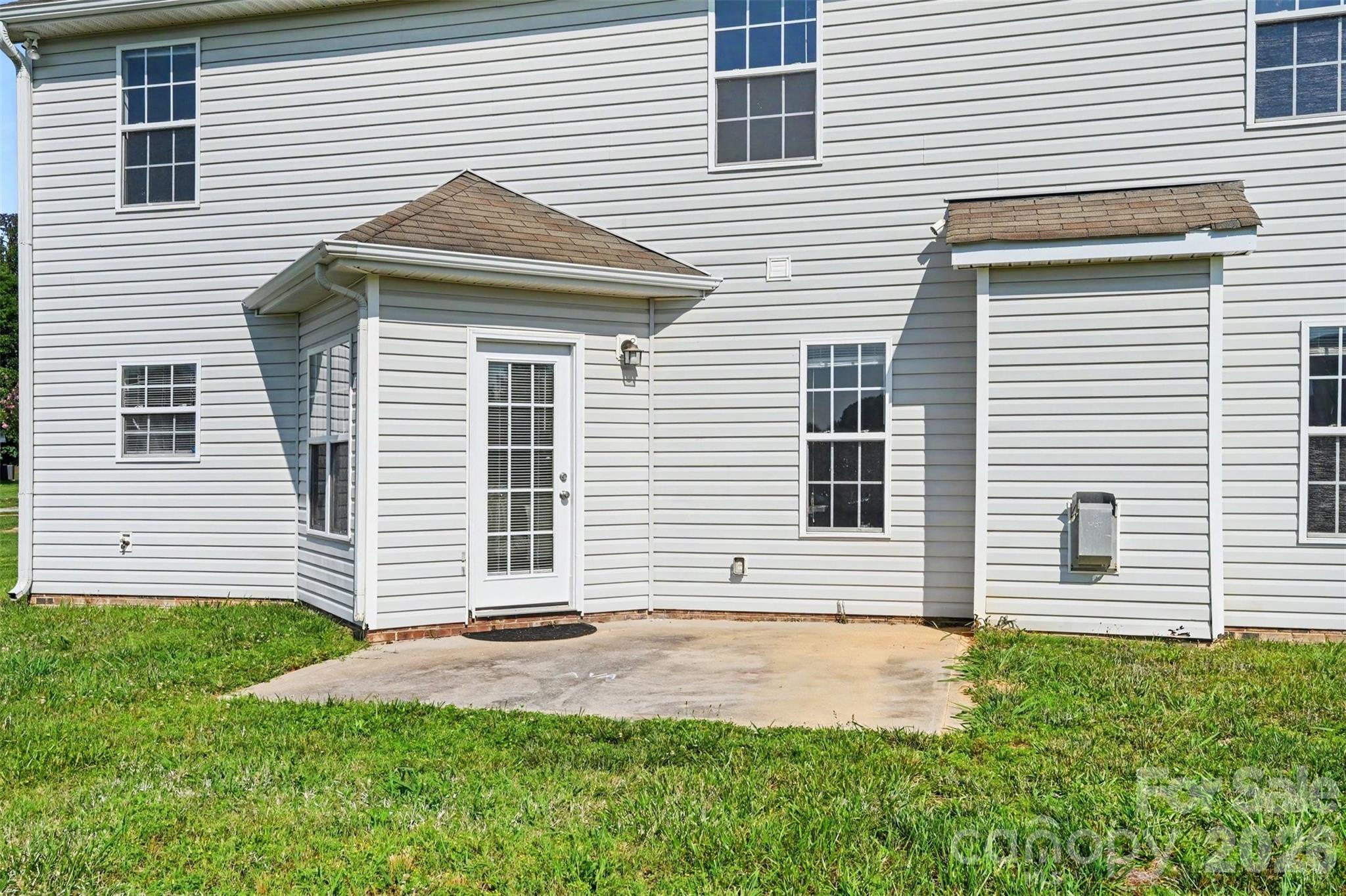 3014 Blueberry Drive — Monroe