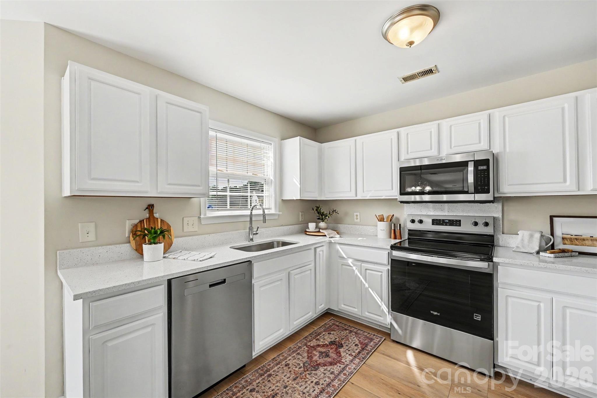 3014 Blueberry Drive — Monroe