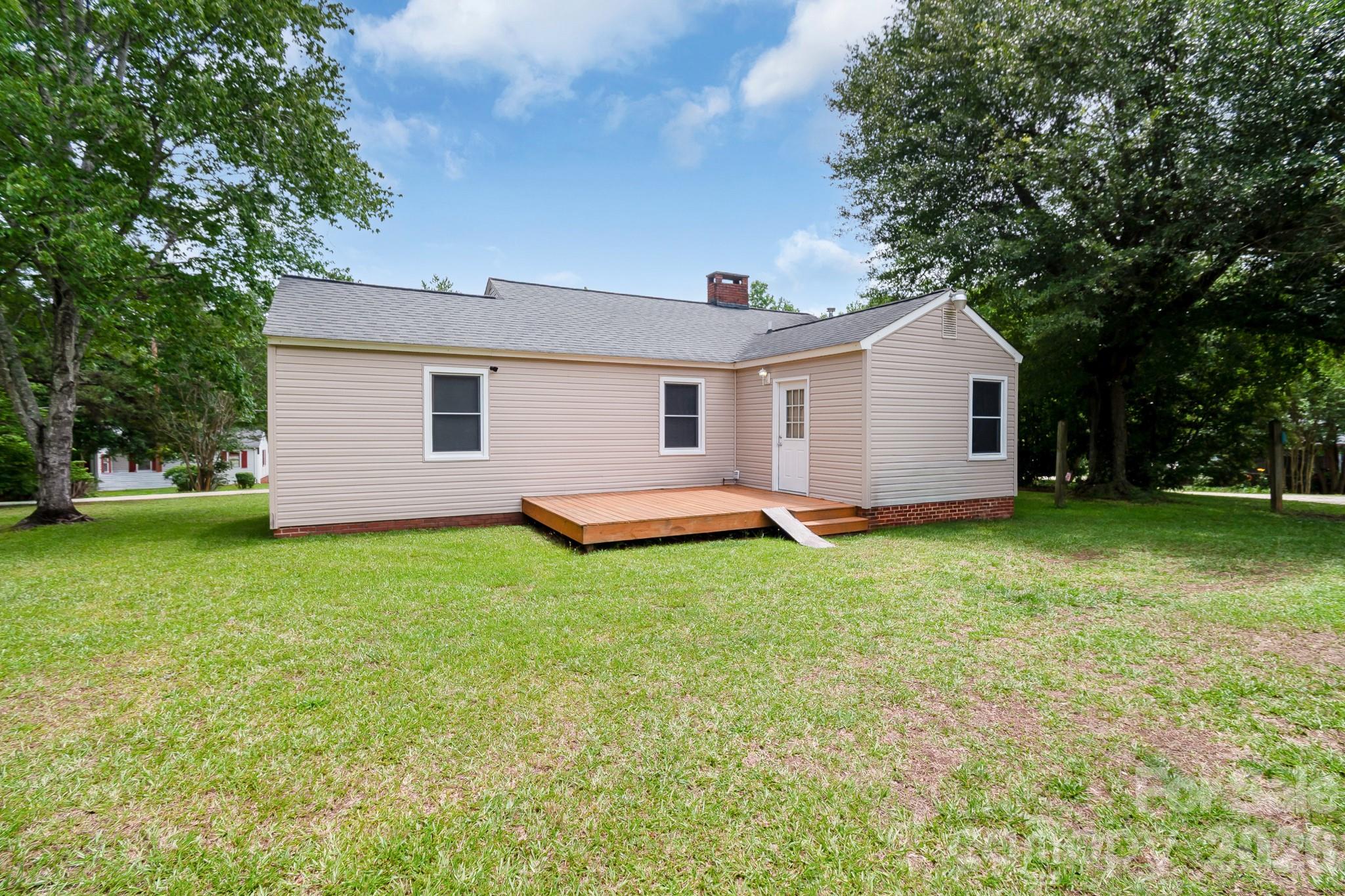 1604 Converse Street — Lancaster