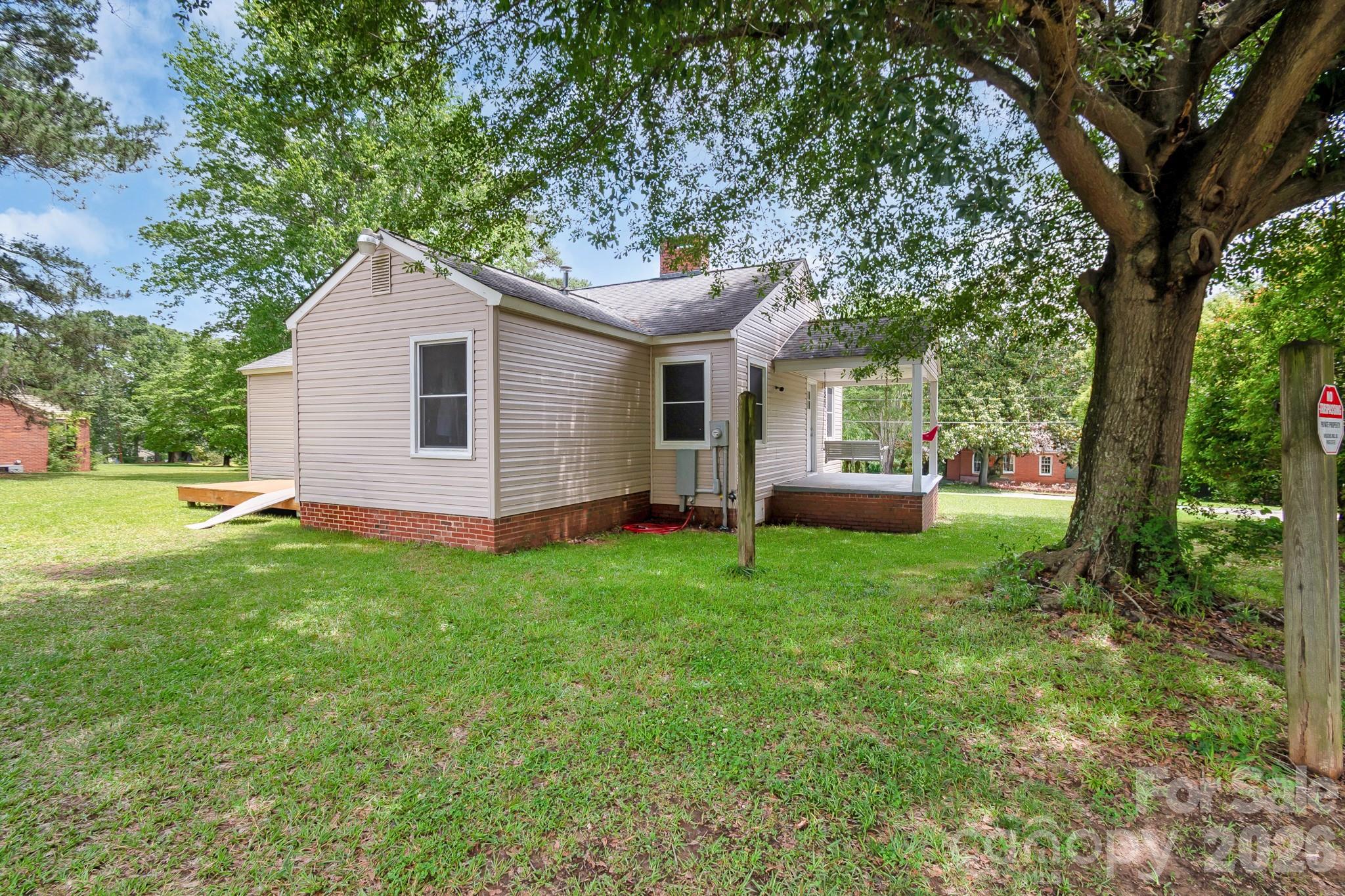 1604 Converse Street — Lancaster