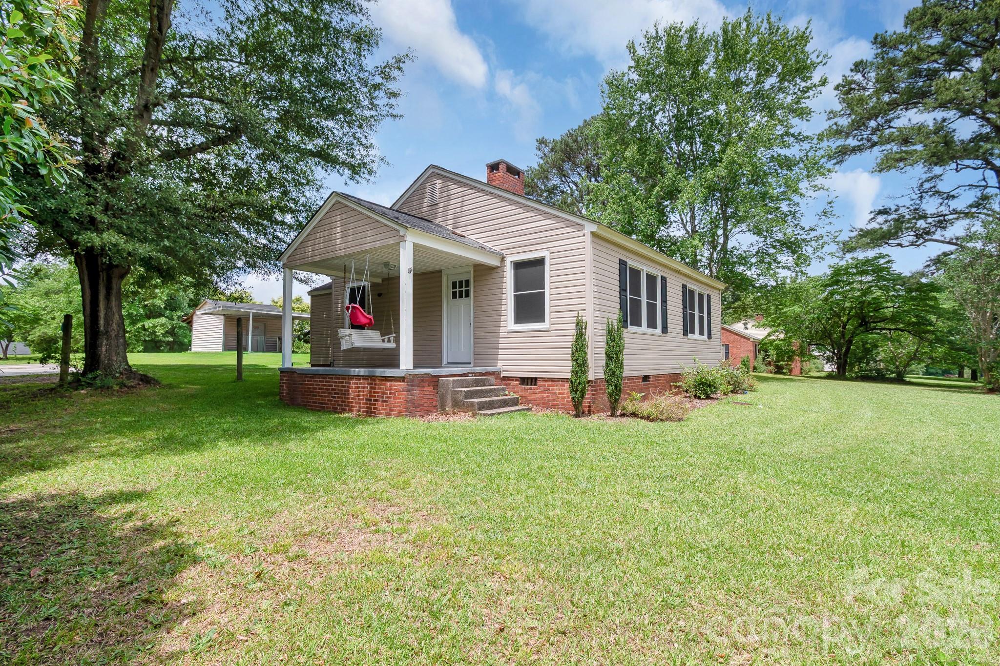 1604 Converse Street — Lancaster