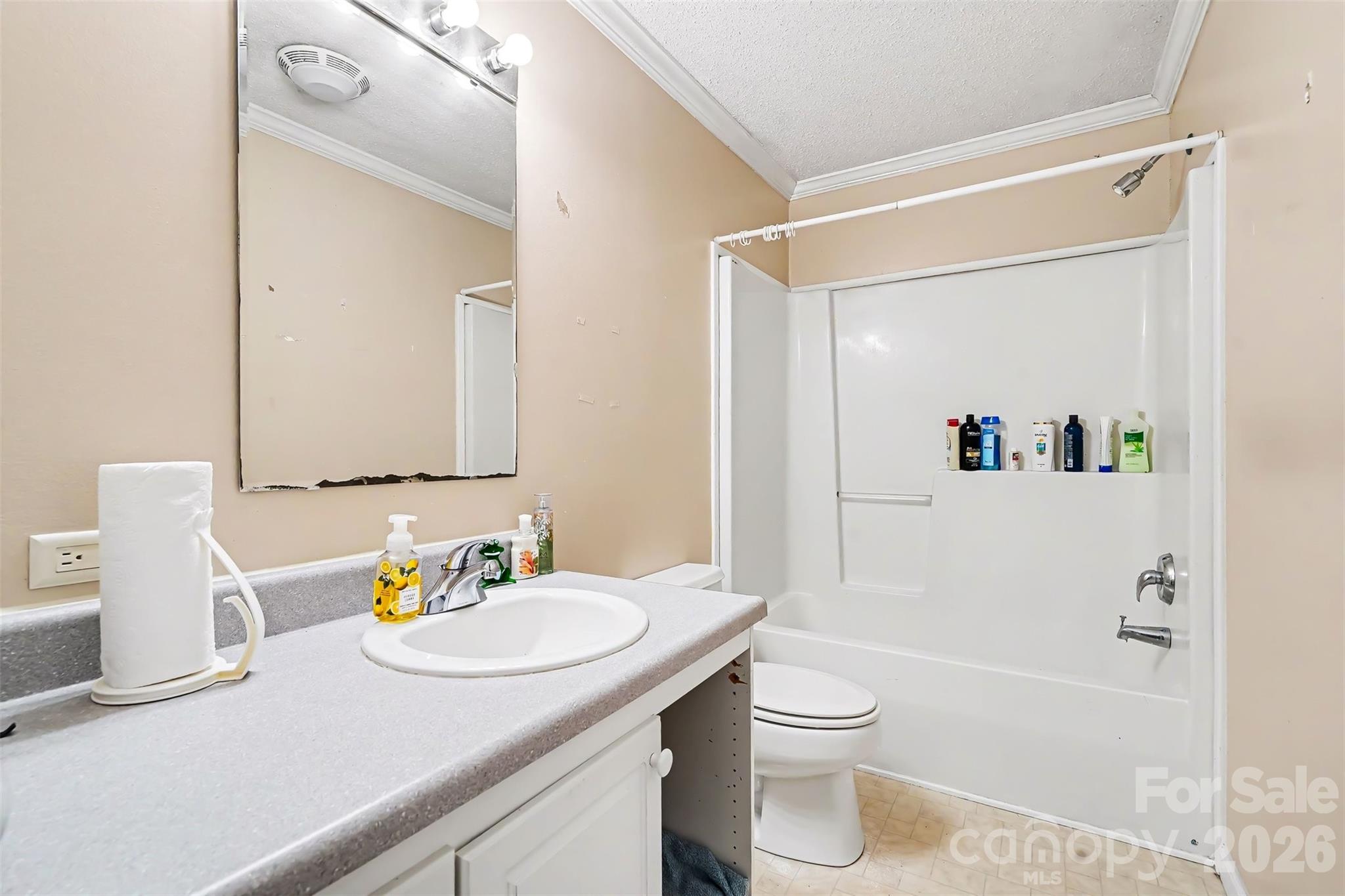 511 Salem Church Road — Maiden