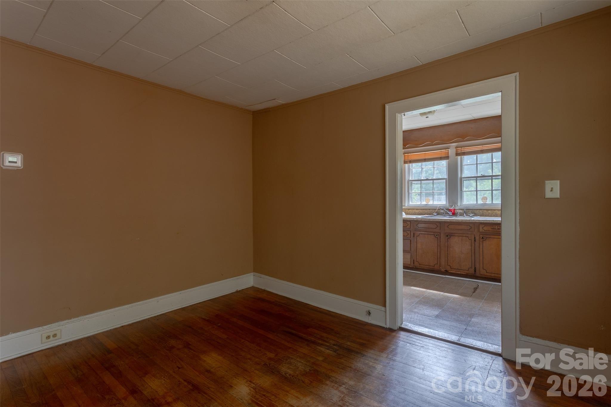 312 S Race Street — Statesville