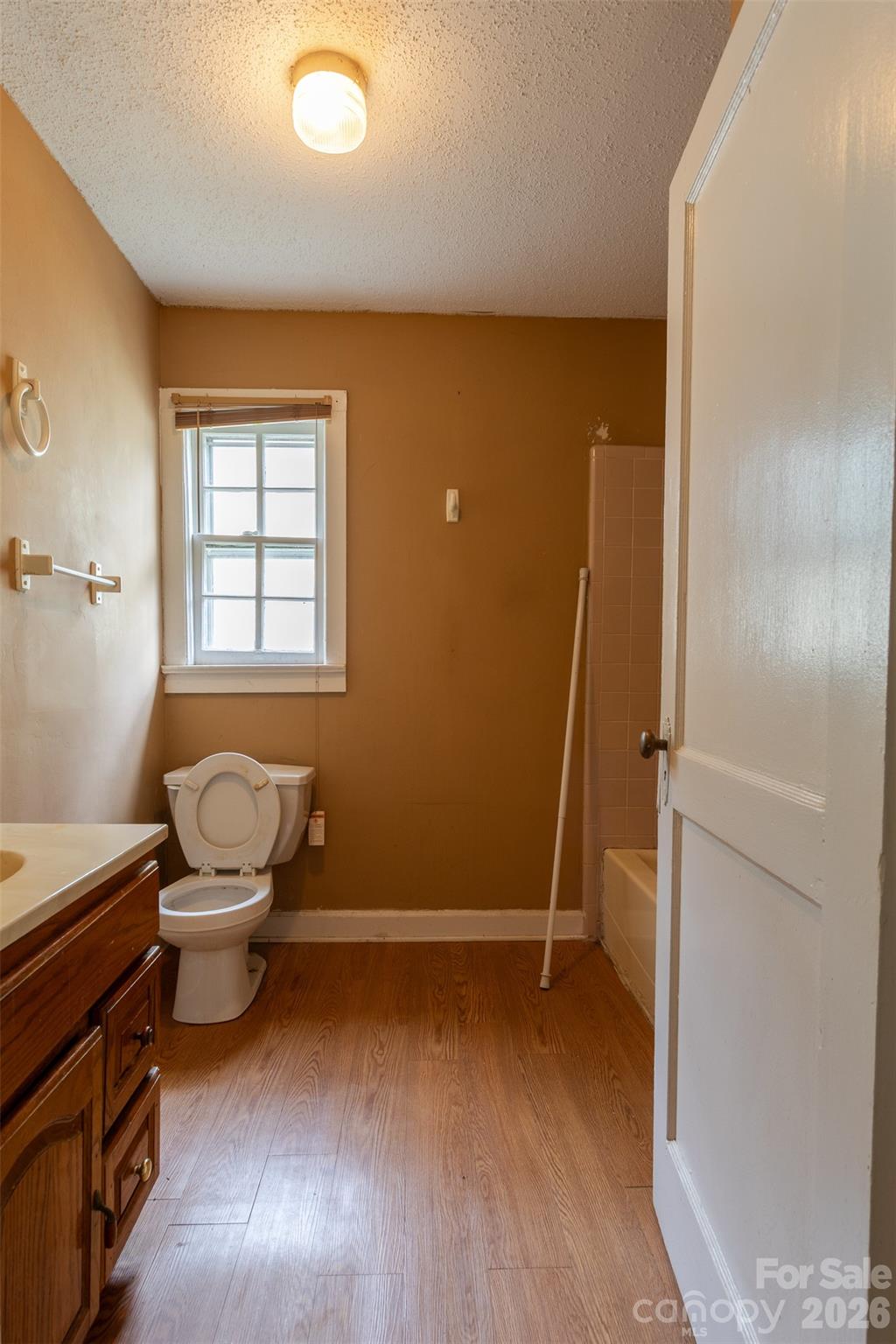 312 S Race Street — Statesville