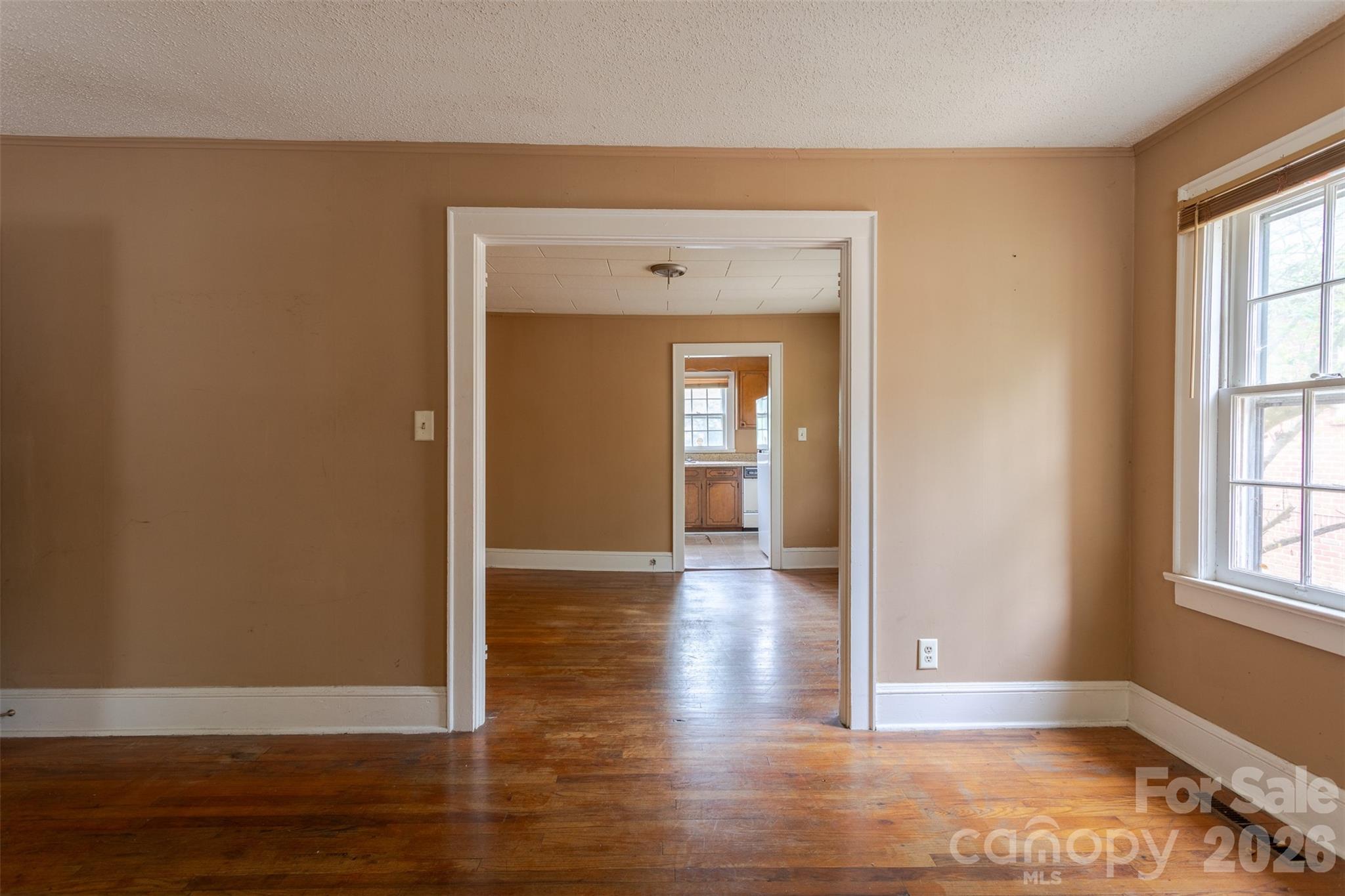 312 S Race Street — Statesville
