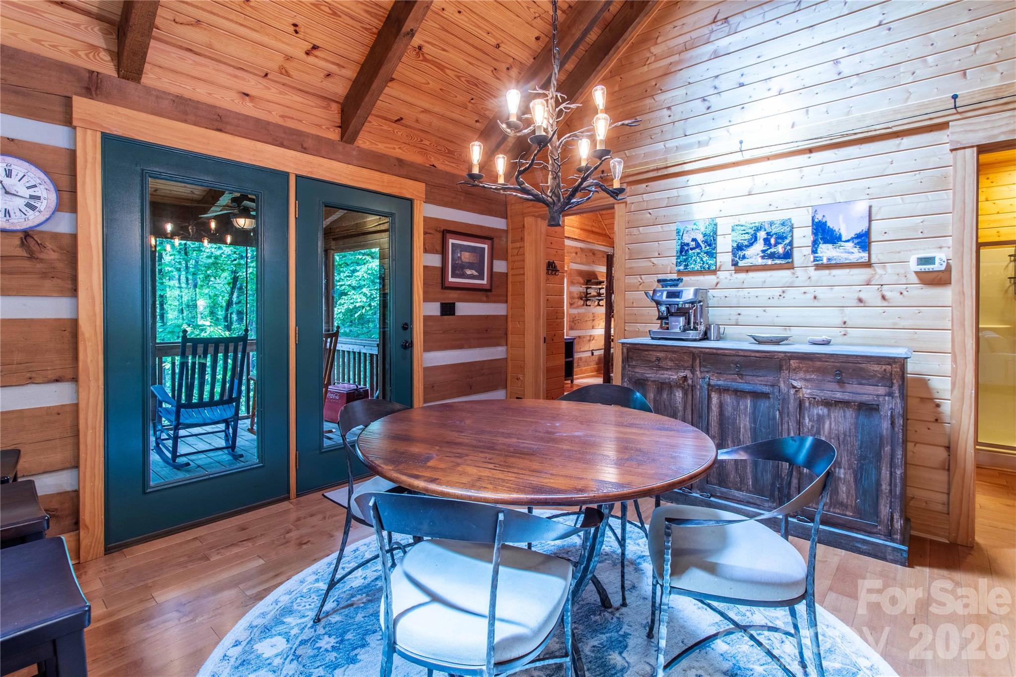 82 Sky Vista Lane — Hendersonville