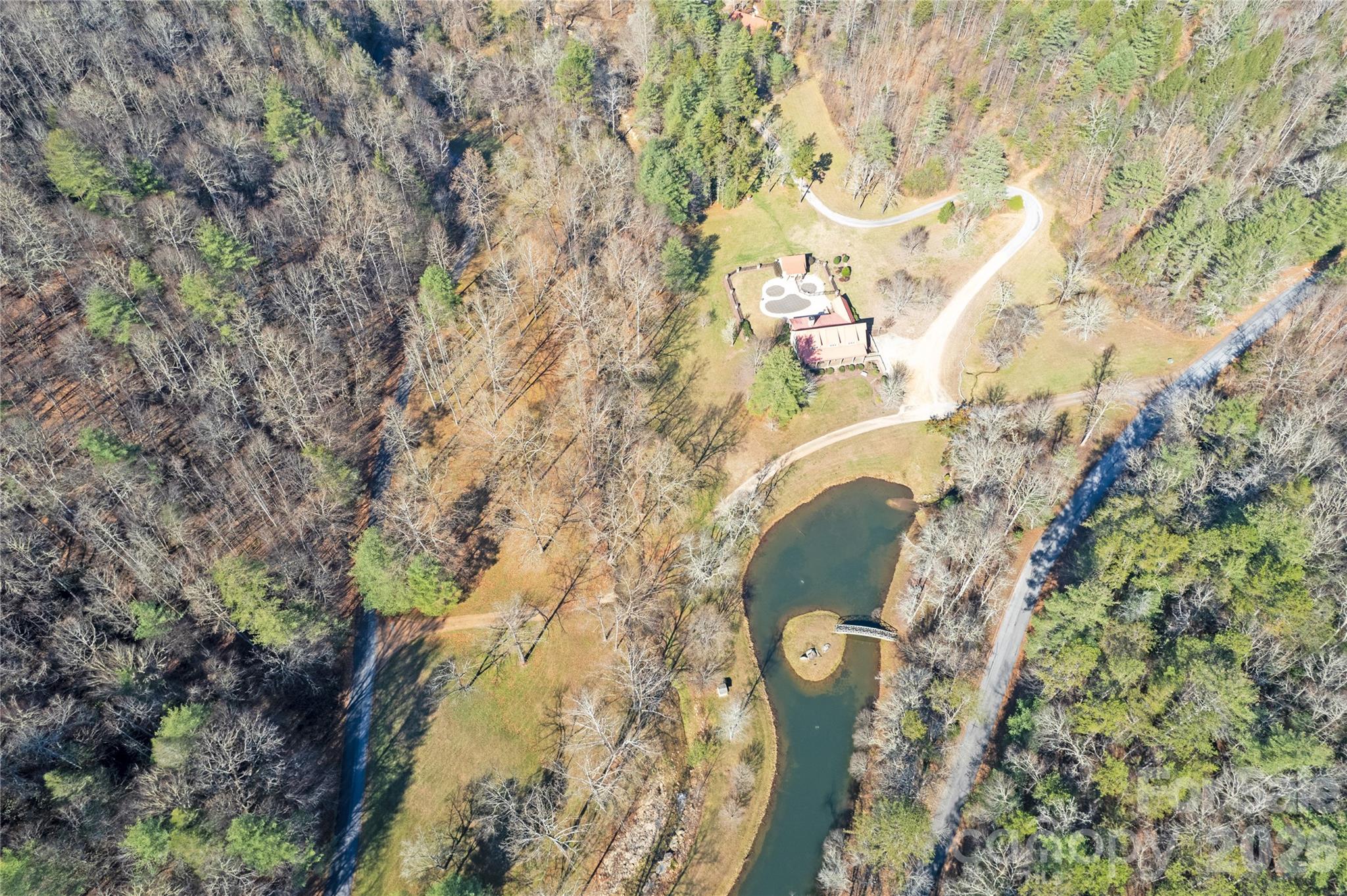 82 Sky Vista Lane — Hendersonville
