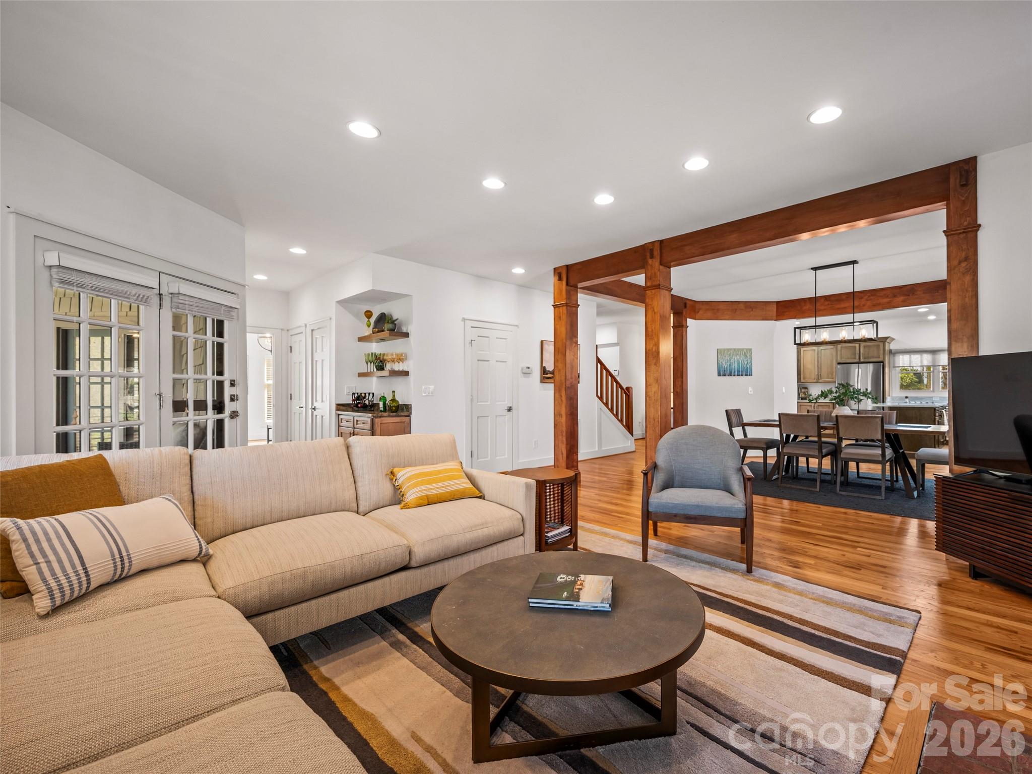 19 Lacoste Drive — Hendersonville