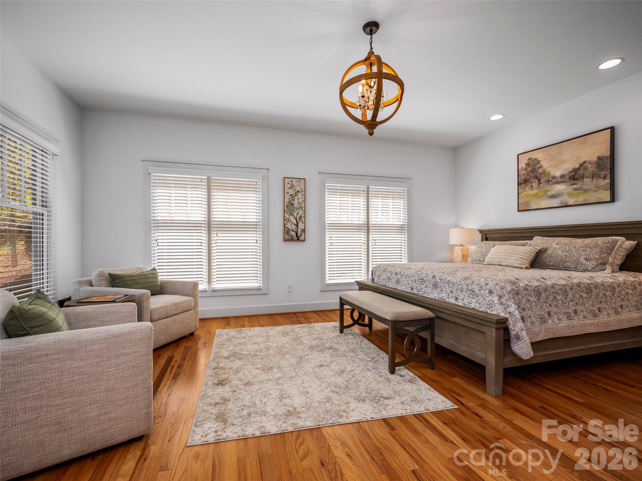 19 Lacoste Drive — Hendersonville