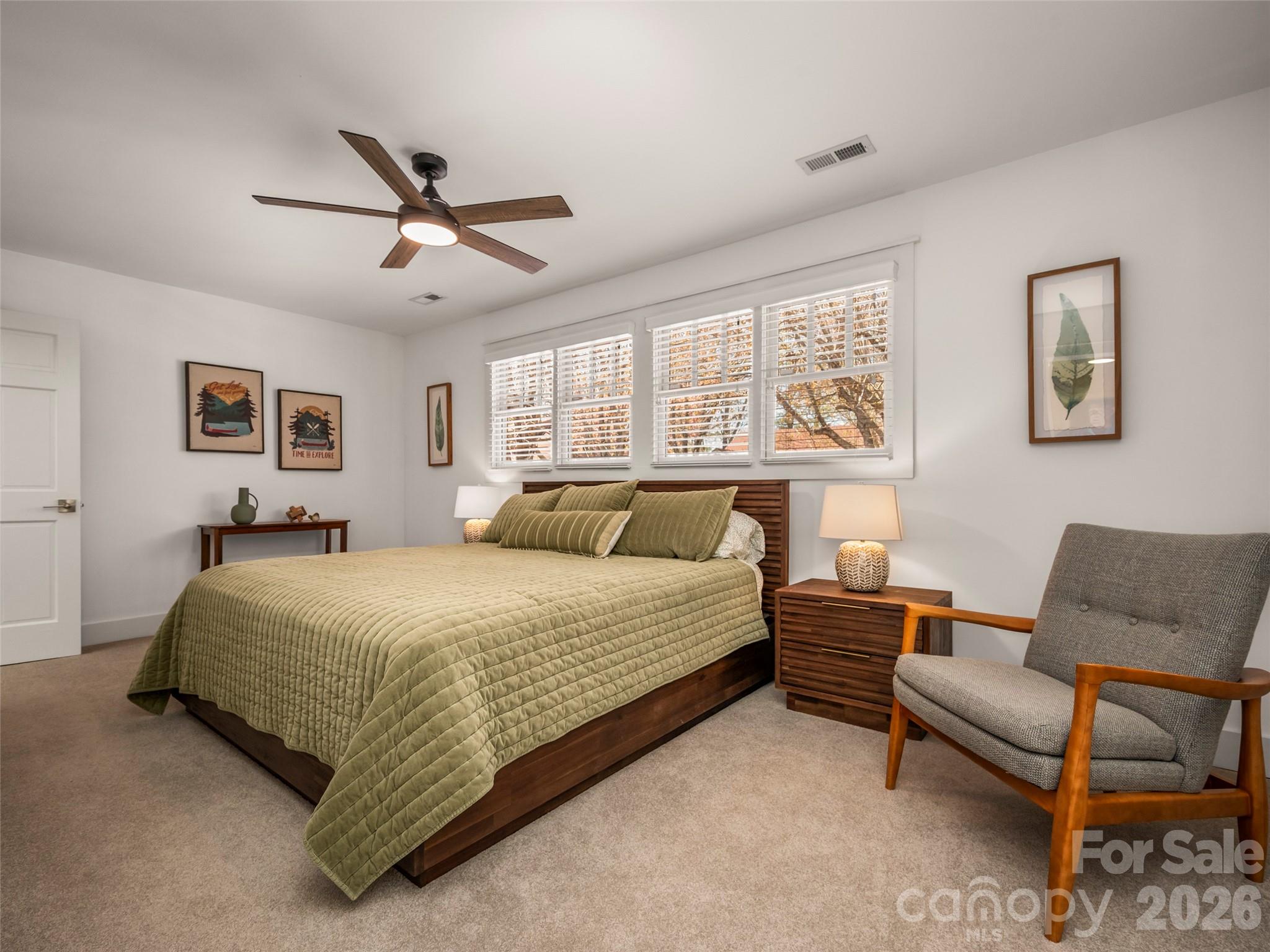 19 Lacoste Drive — Hendersonville
