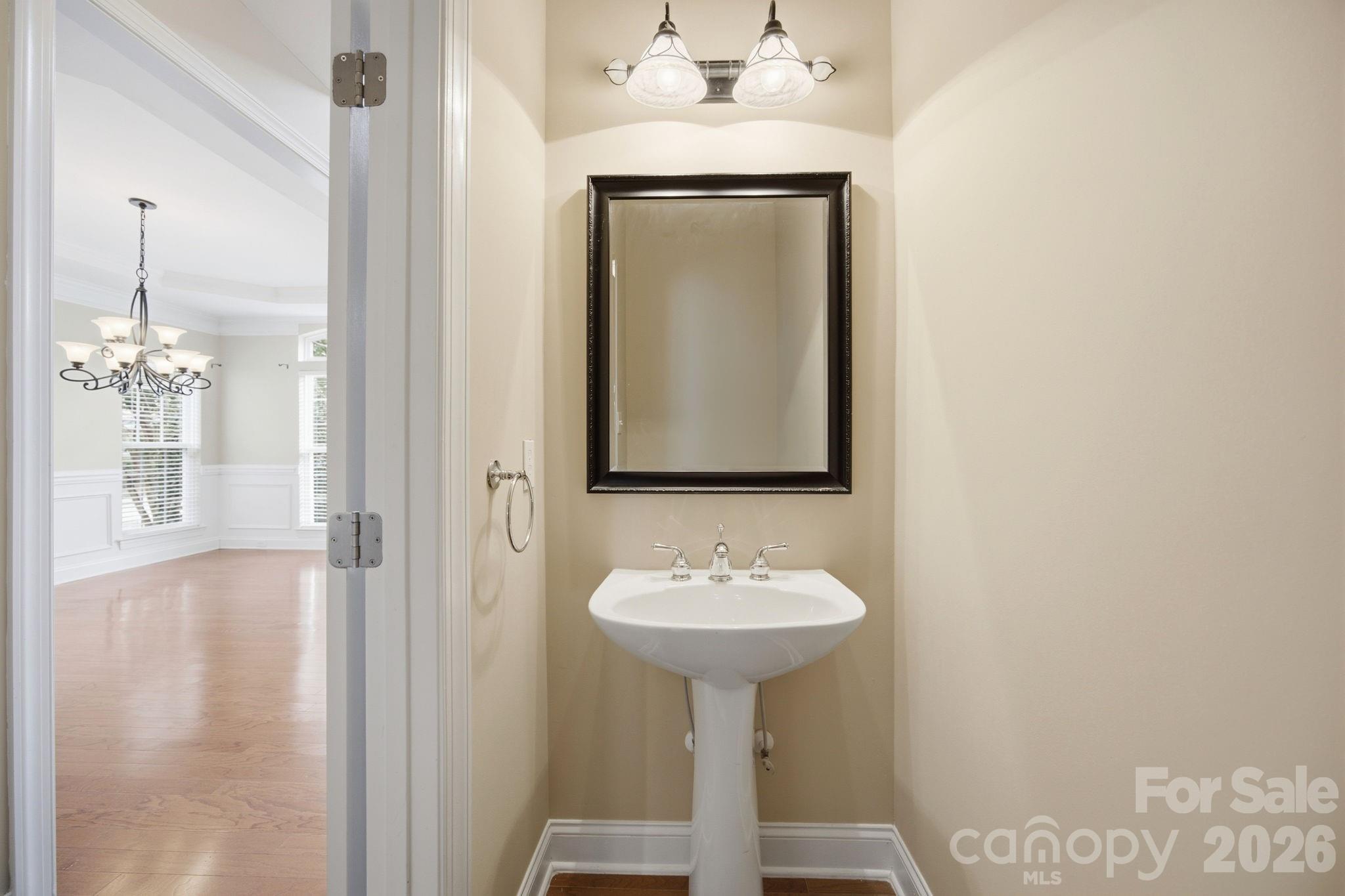 10149 Linksland Drive — Huntersville