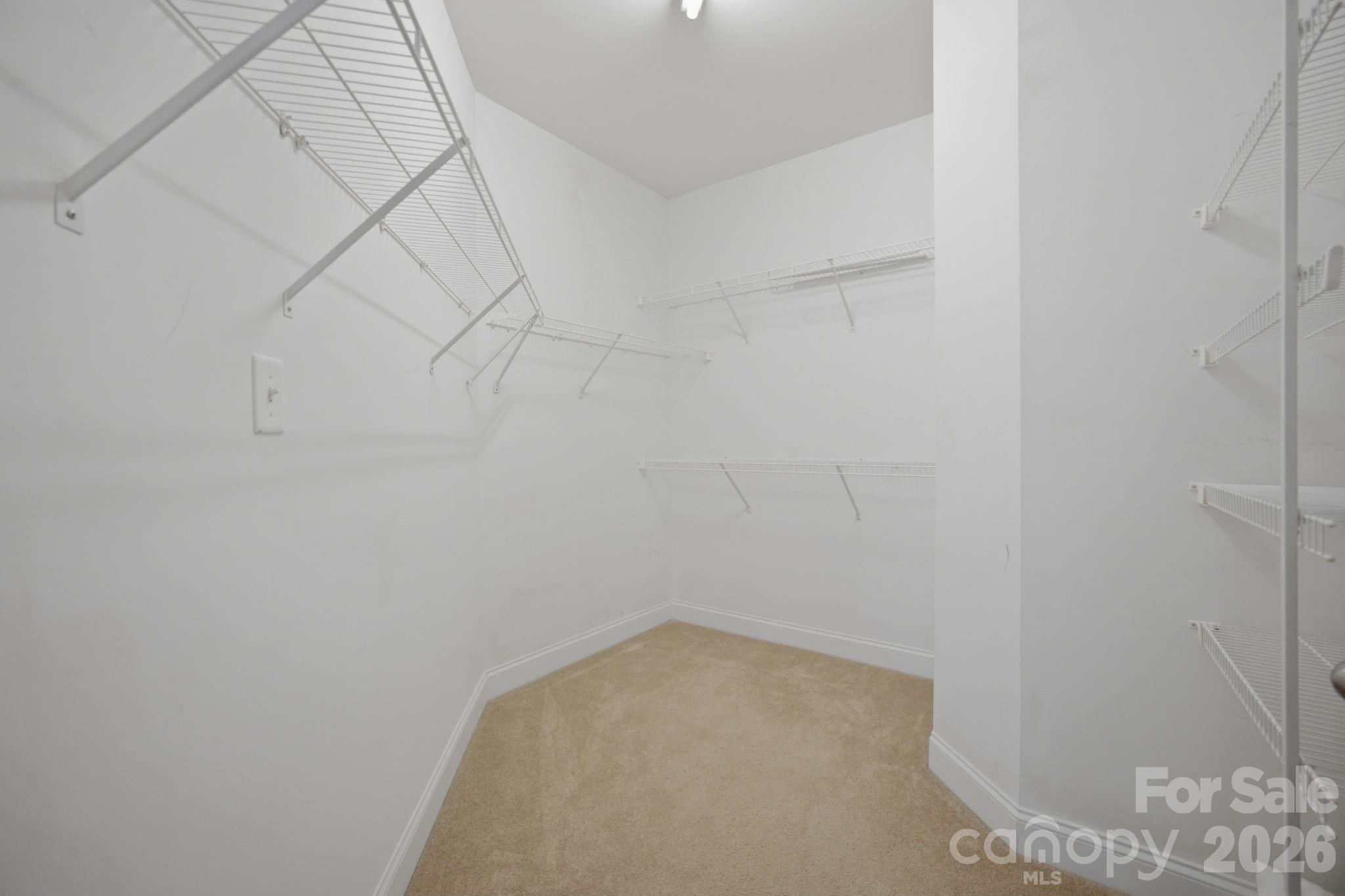 10149 Linksland Drive — Huntersville