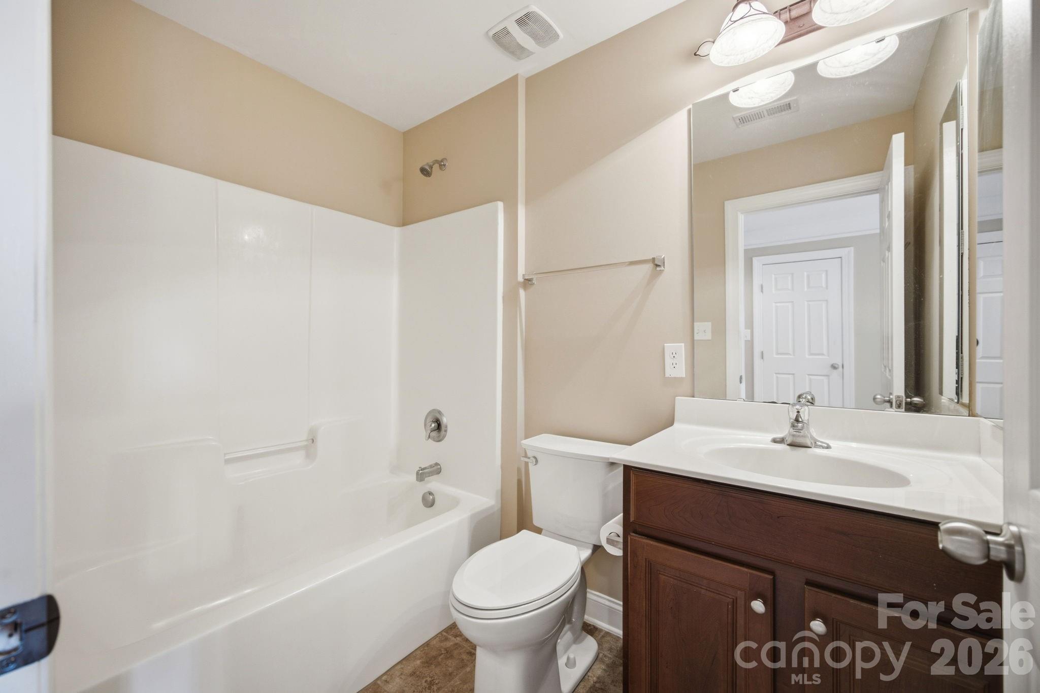 10149 Linksland Drive — Huntersville