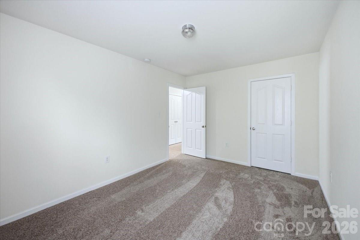 7143 Wandering Creek Drive — Charlotte