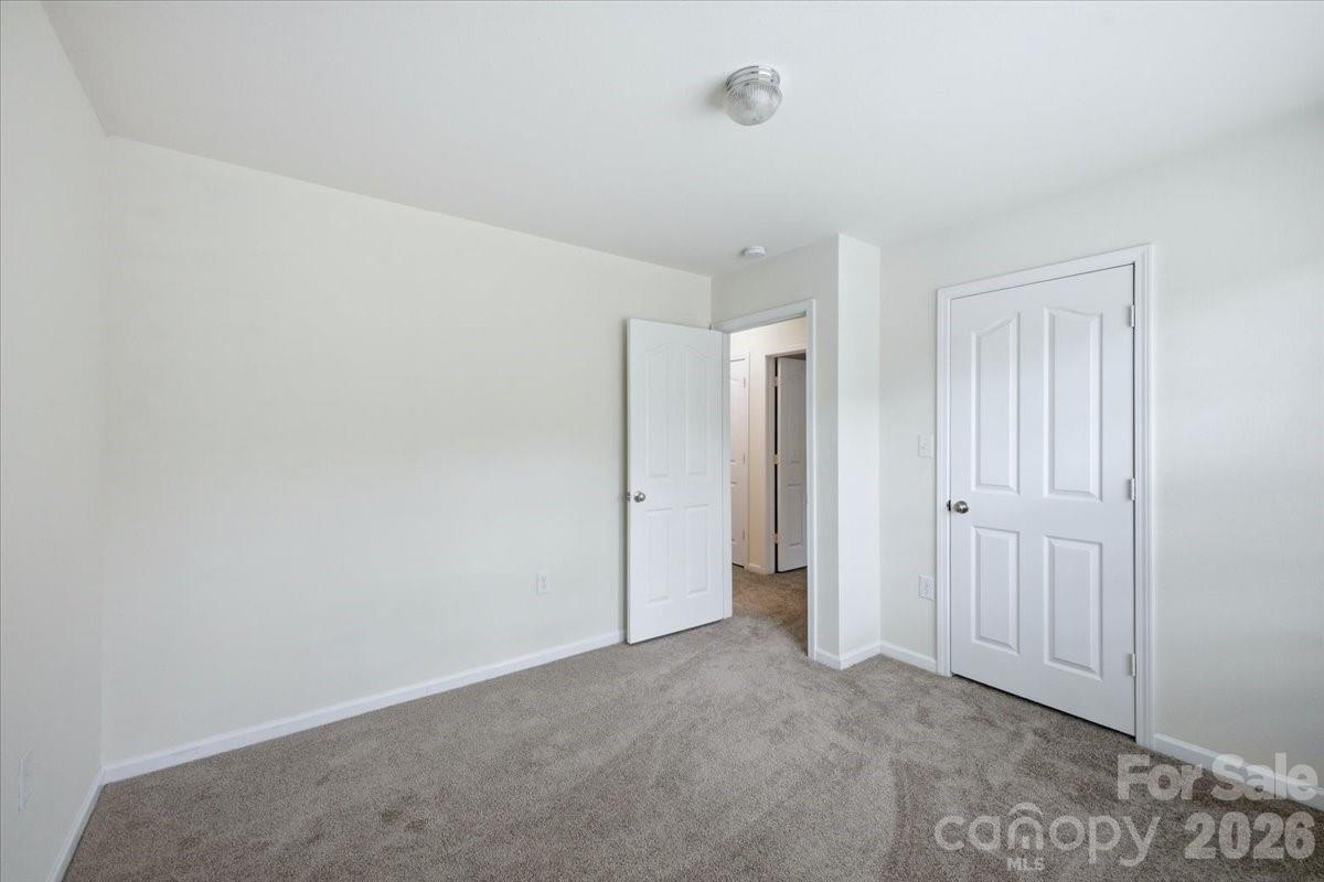 7143 Wandering Creek Drive — Charlotte