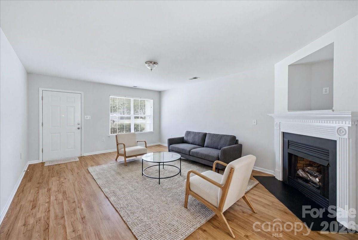 7143 Wandering Creek Drive — Charlotte