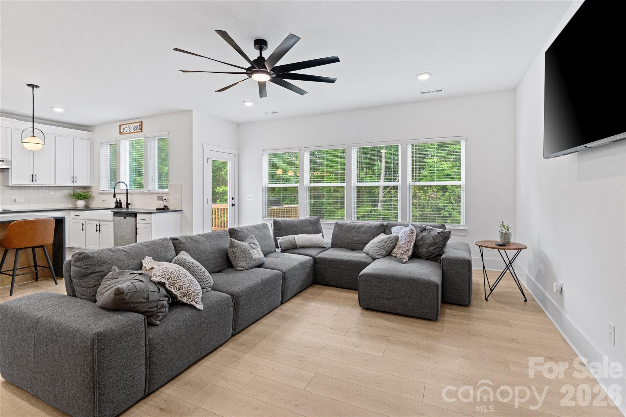 121 Tangle River Drive — Statesville