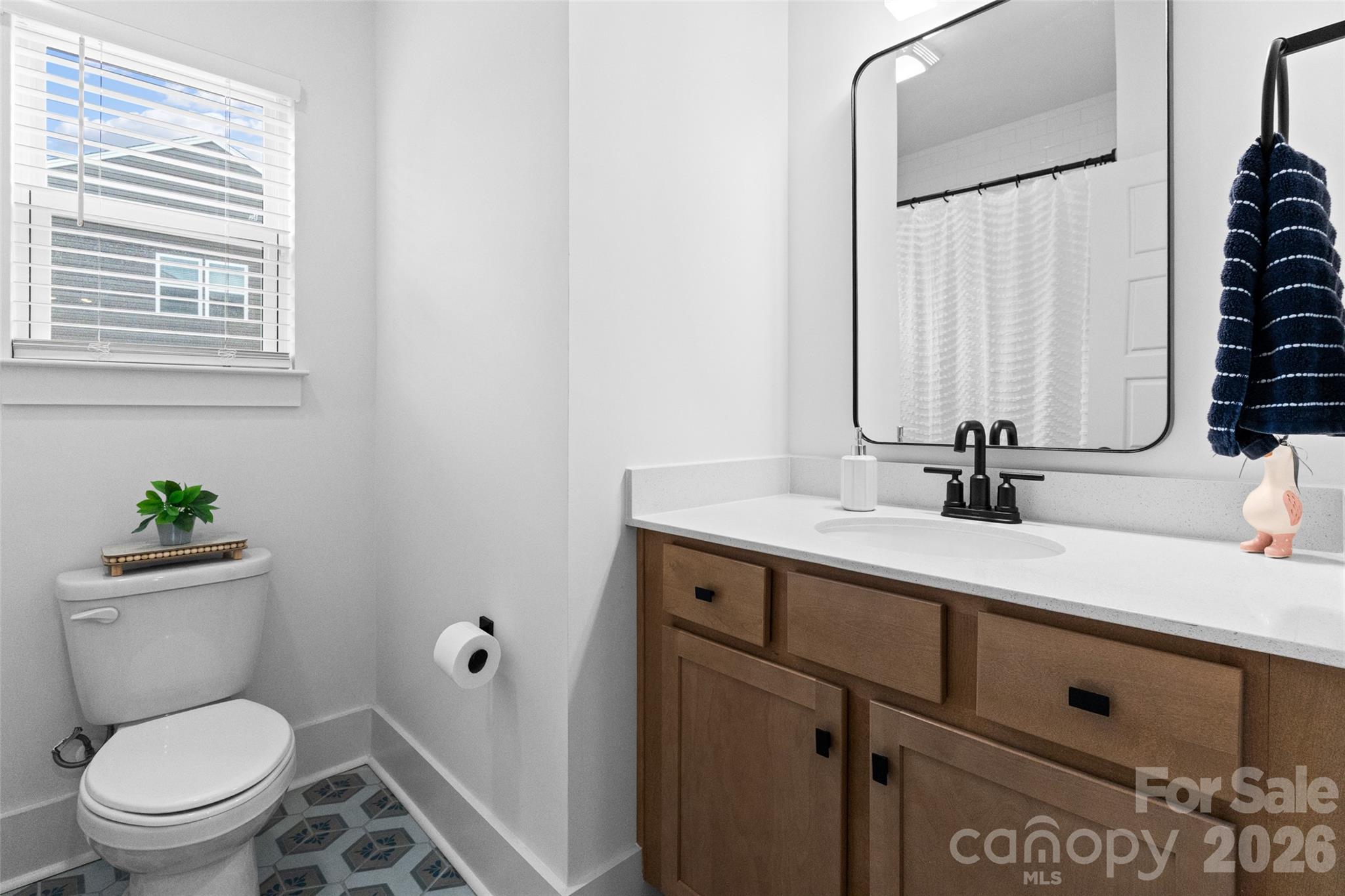 121 Tangle River Drive — Statesville