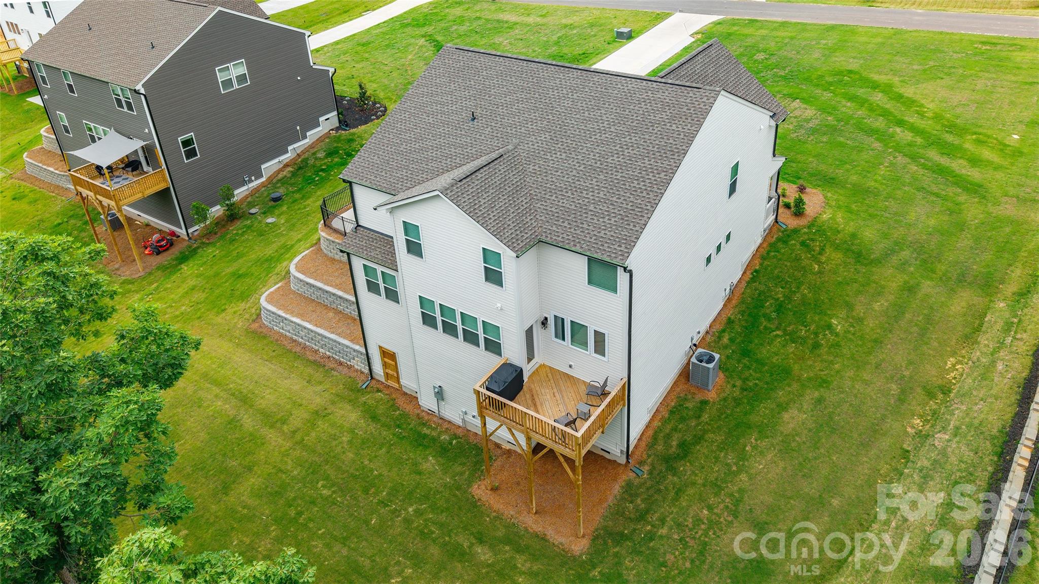 121 Tangle River Drive — Statesville