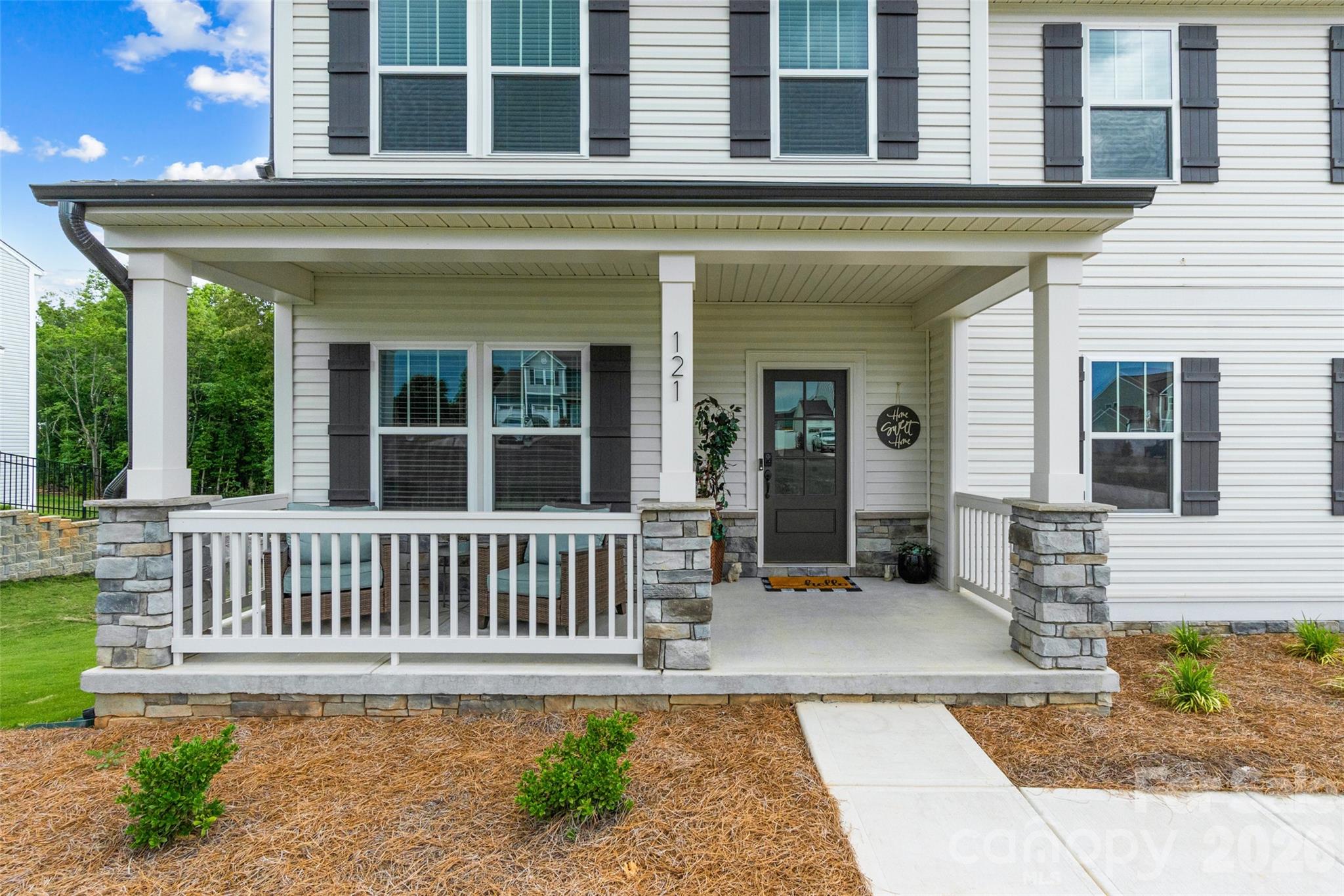 121 Tangle River Drive — Statesville