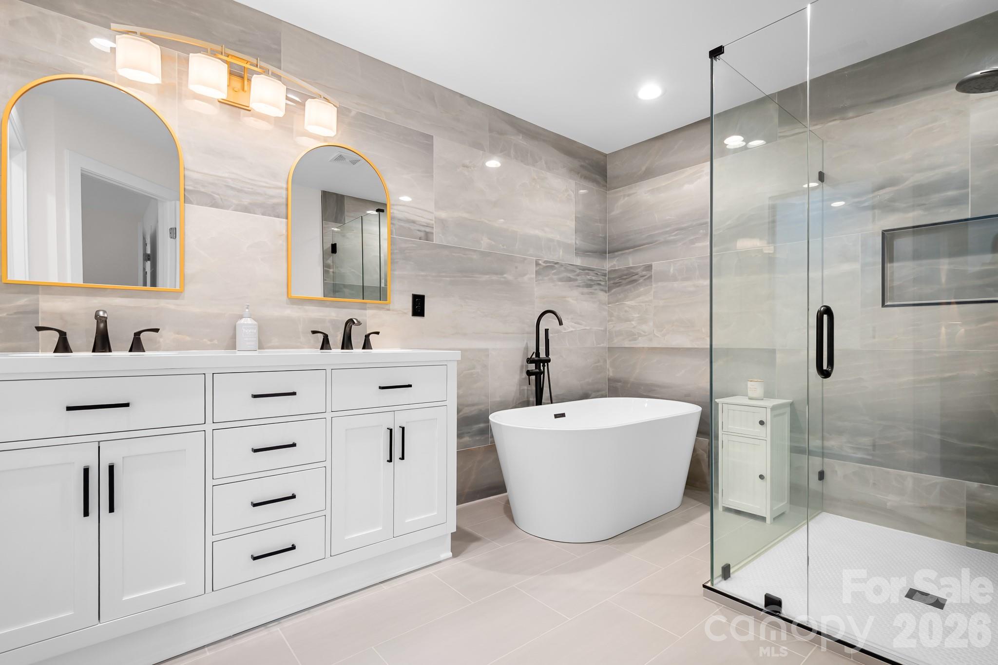 14566 Greenpoint Lane — Huntersville