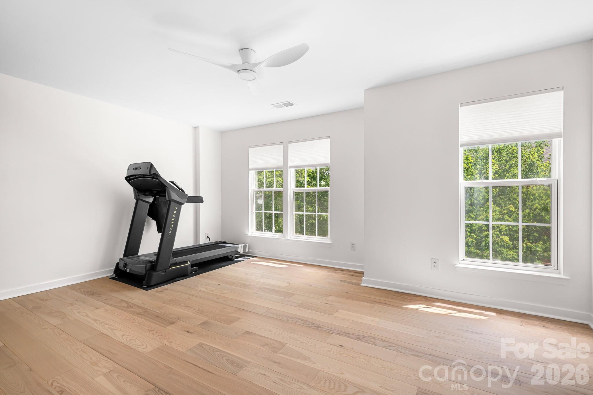 14566 Greenpoint Lane — Huntersville